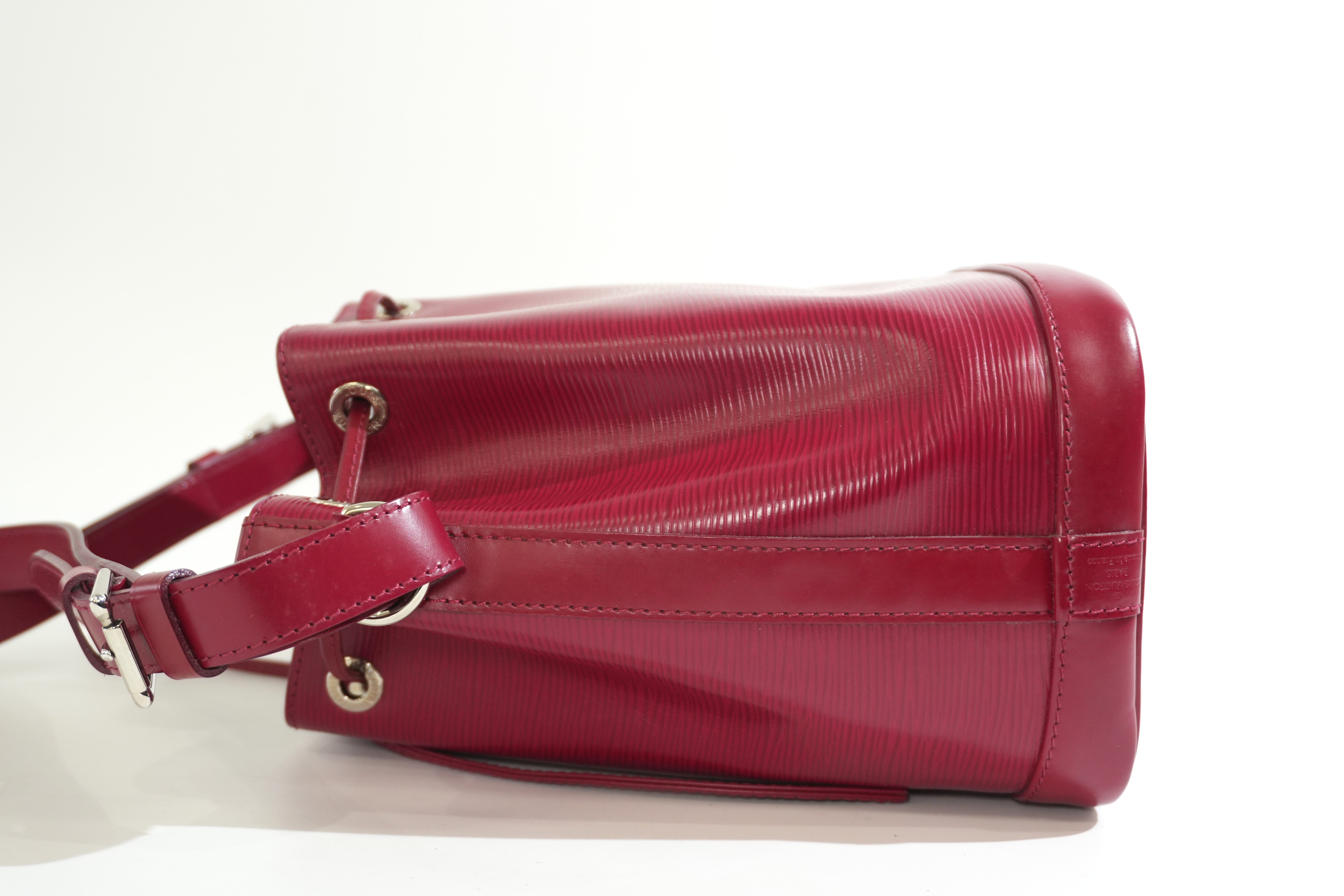 Pre-owned Louis Vuitton Noe BB Shoulder Bag Fuchsia Pink