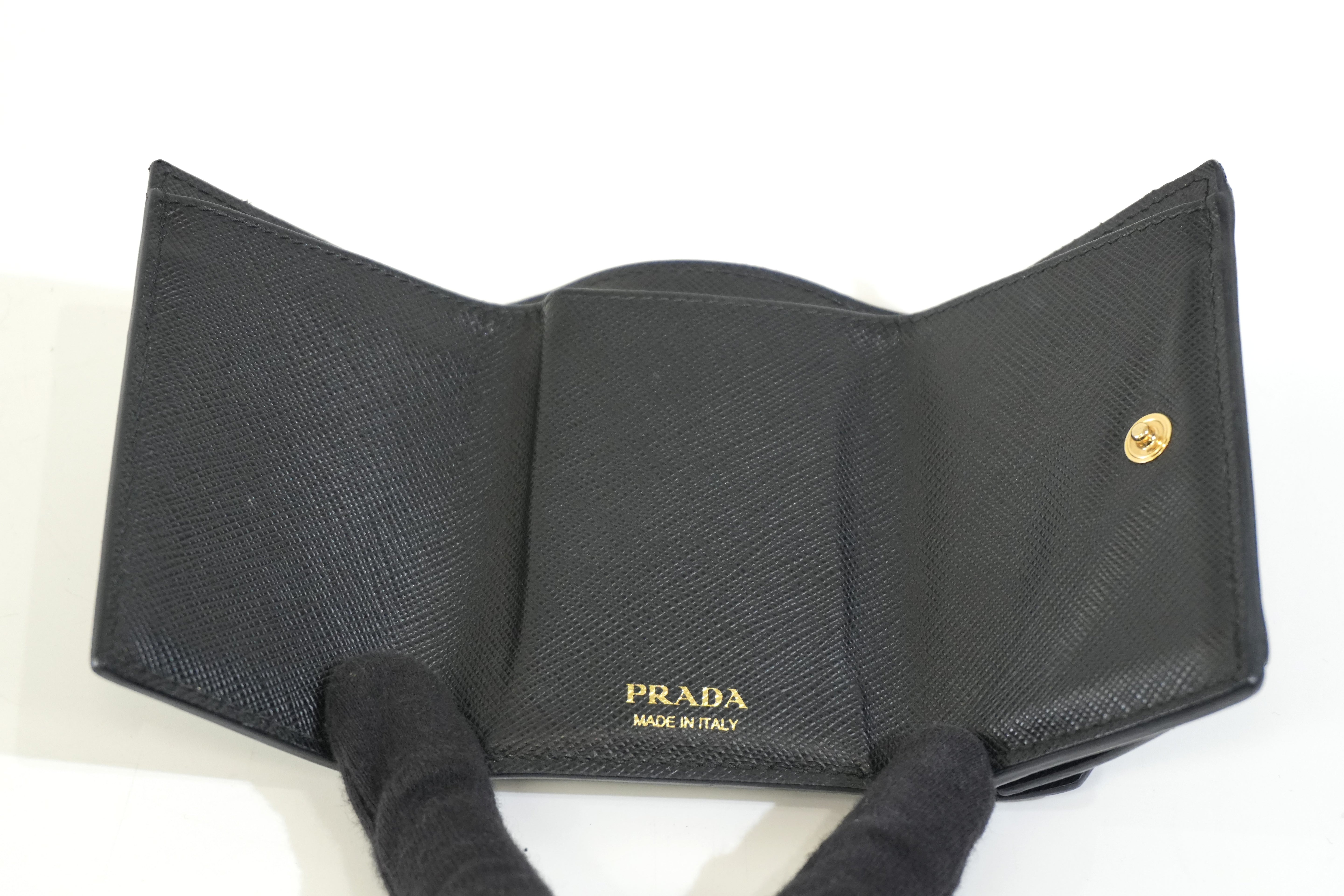Pre-owned Prada Compact Wallet Black