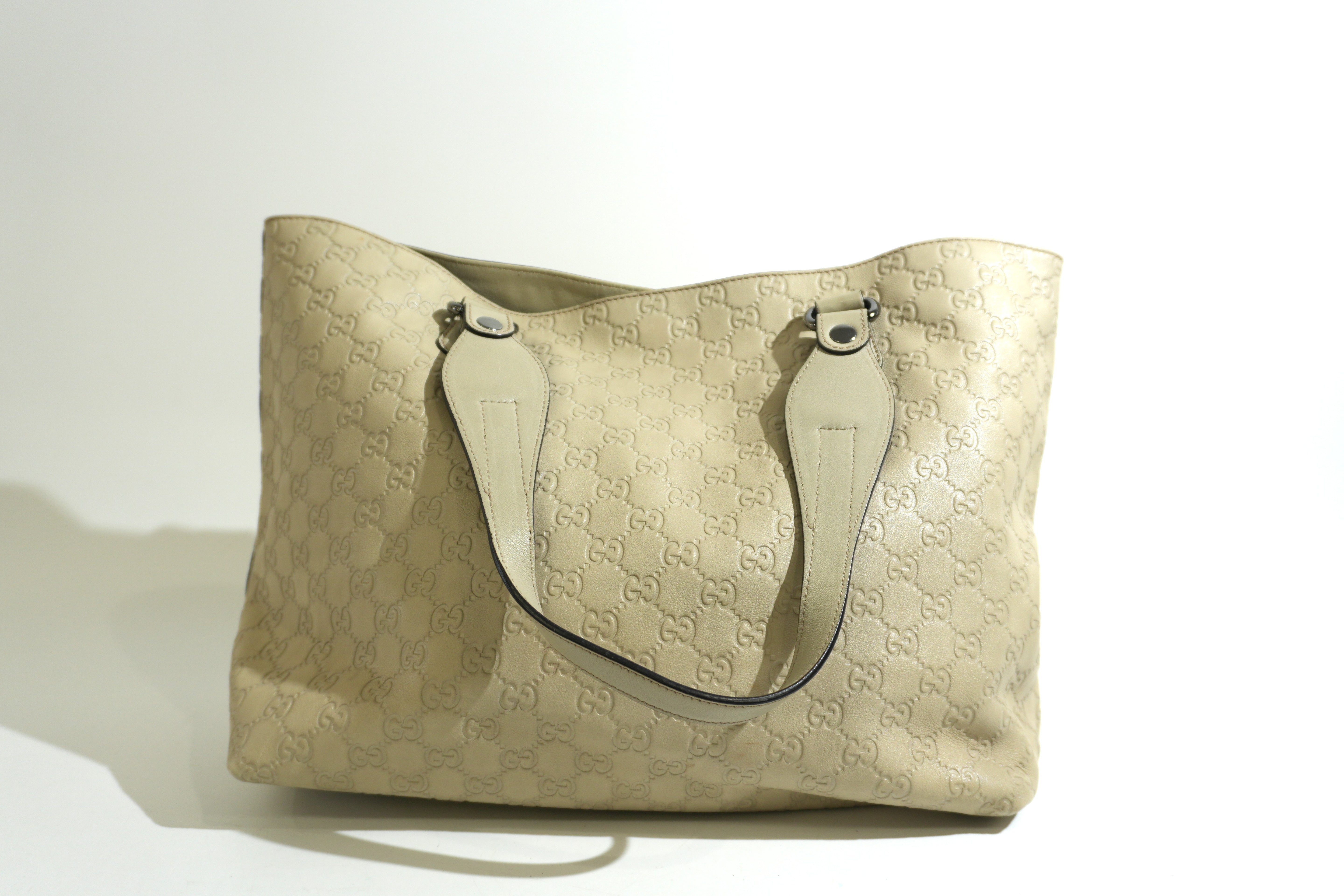 Pre-owned Gucci Guccisima Icon Bit Tote Bag Ivory