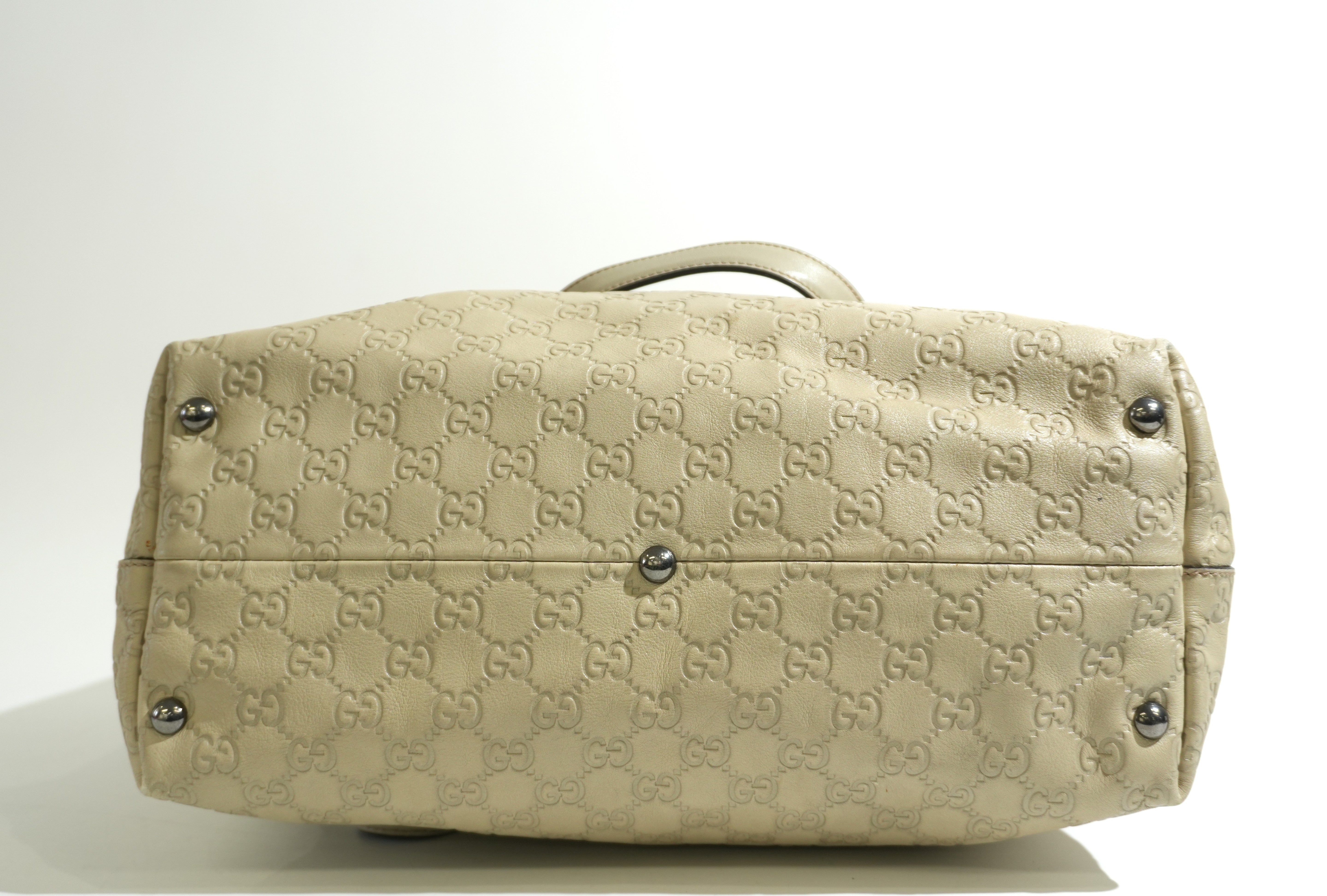 Pre-owned Gucci Guccisima Icon Bit Tote Bag Ivory