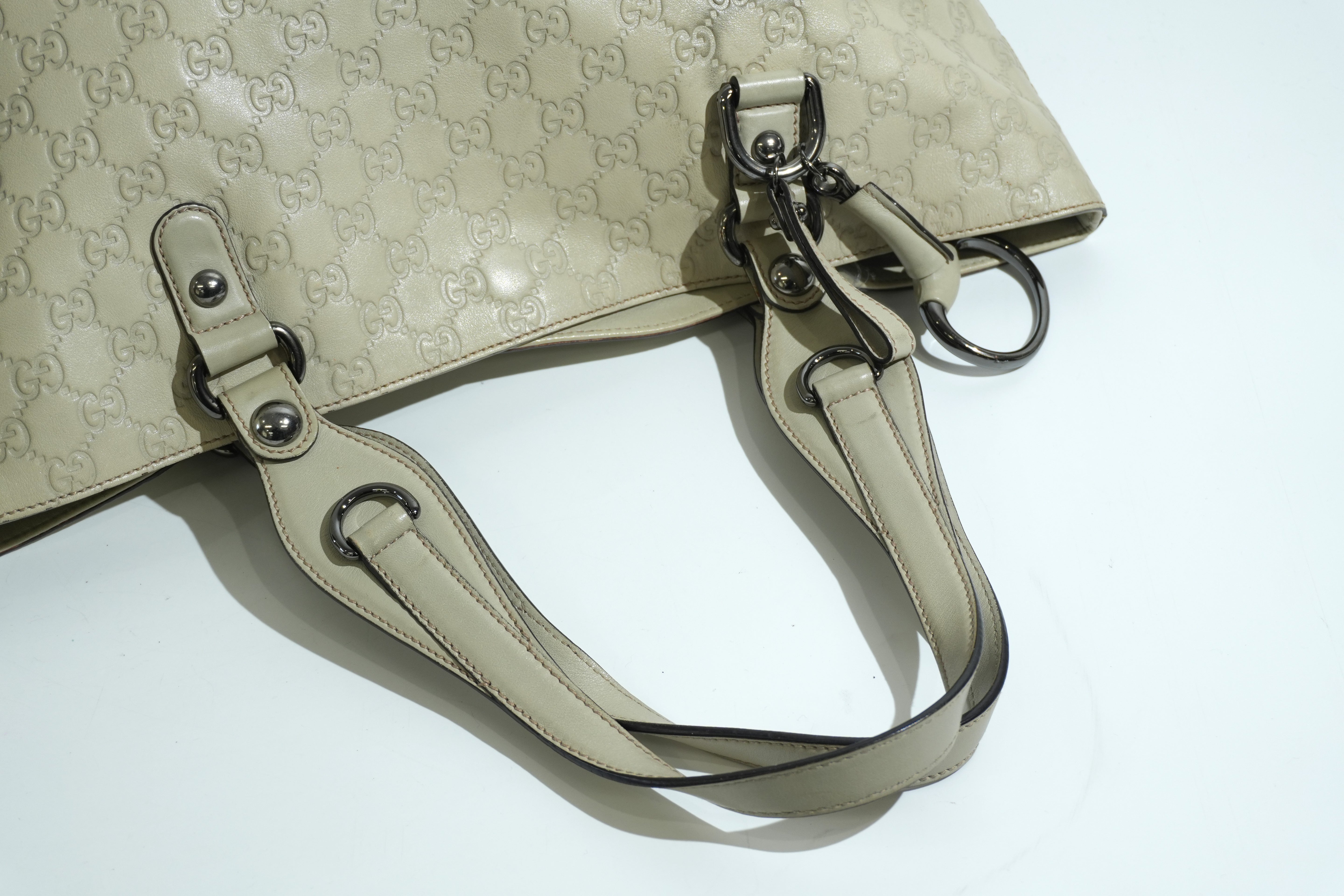 Pre-owned Gucci Guccisima Icon Bit Tote Bag Ivory
