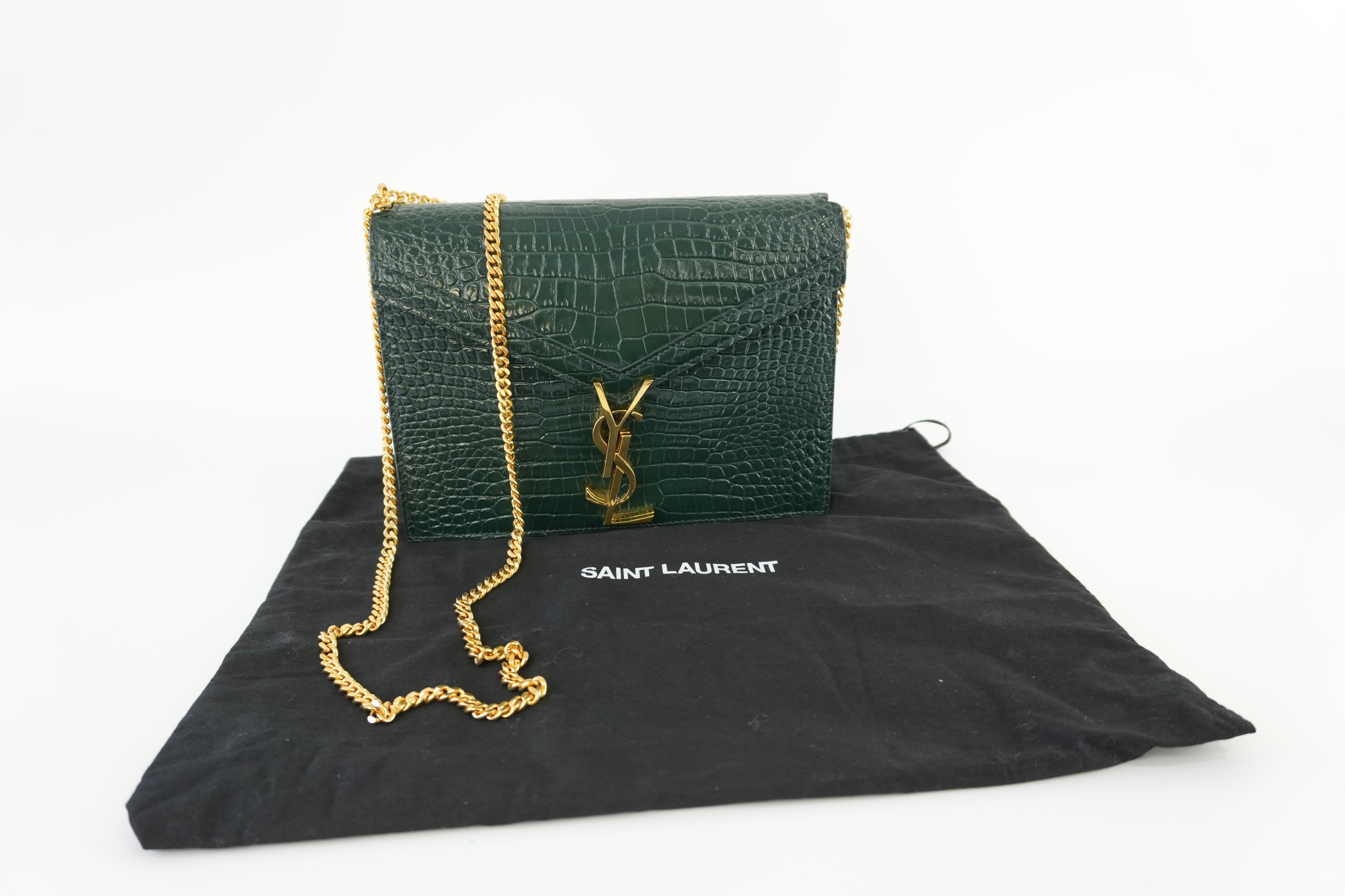 Saint Laurent Cassandra Medium in Croc-Embossed Leather with Chain Strap Used
