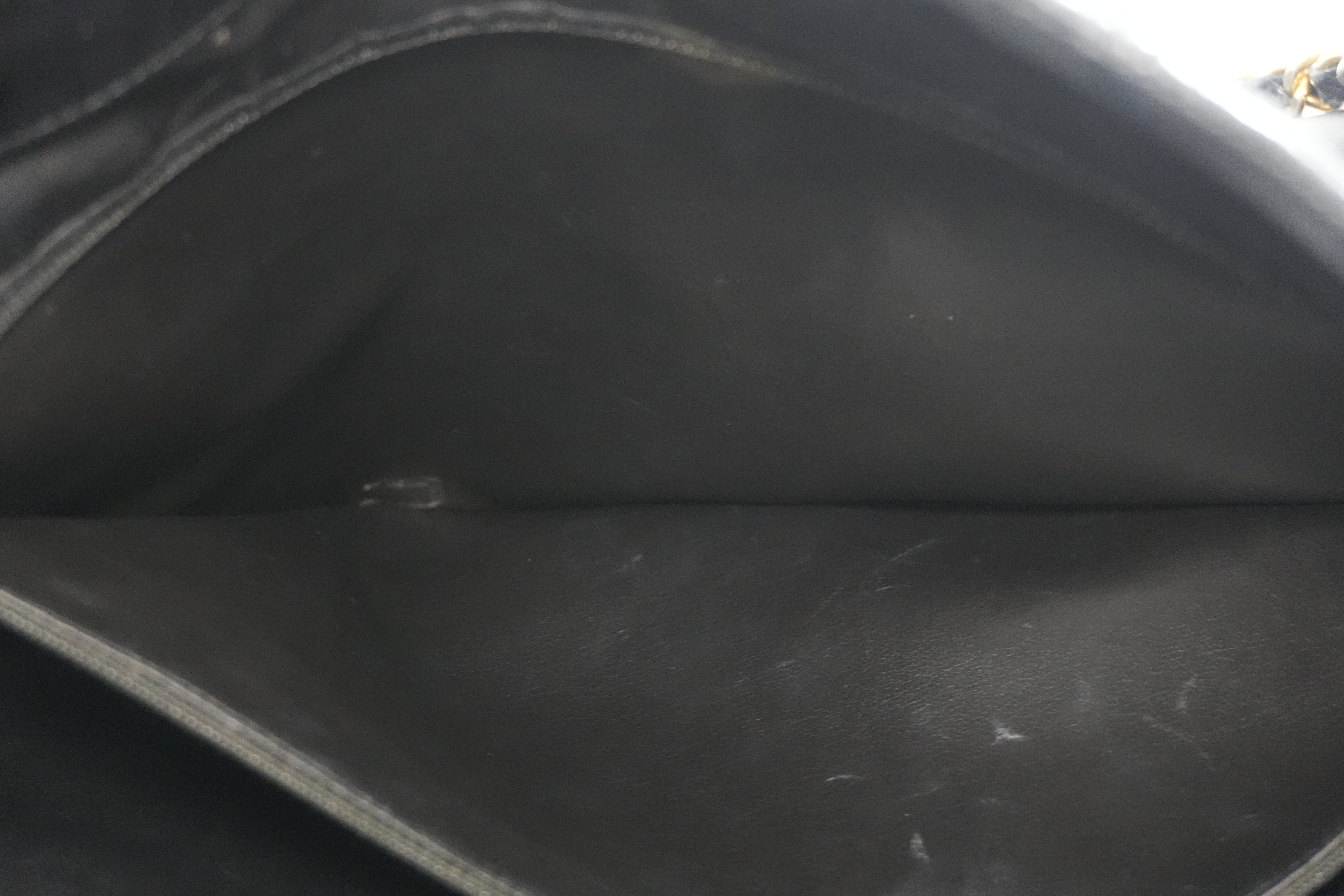 Pre-owned Chanel Lambskin Leather Huge Chain Tote Bag Black