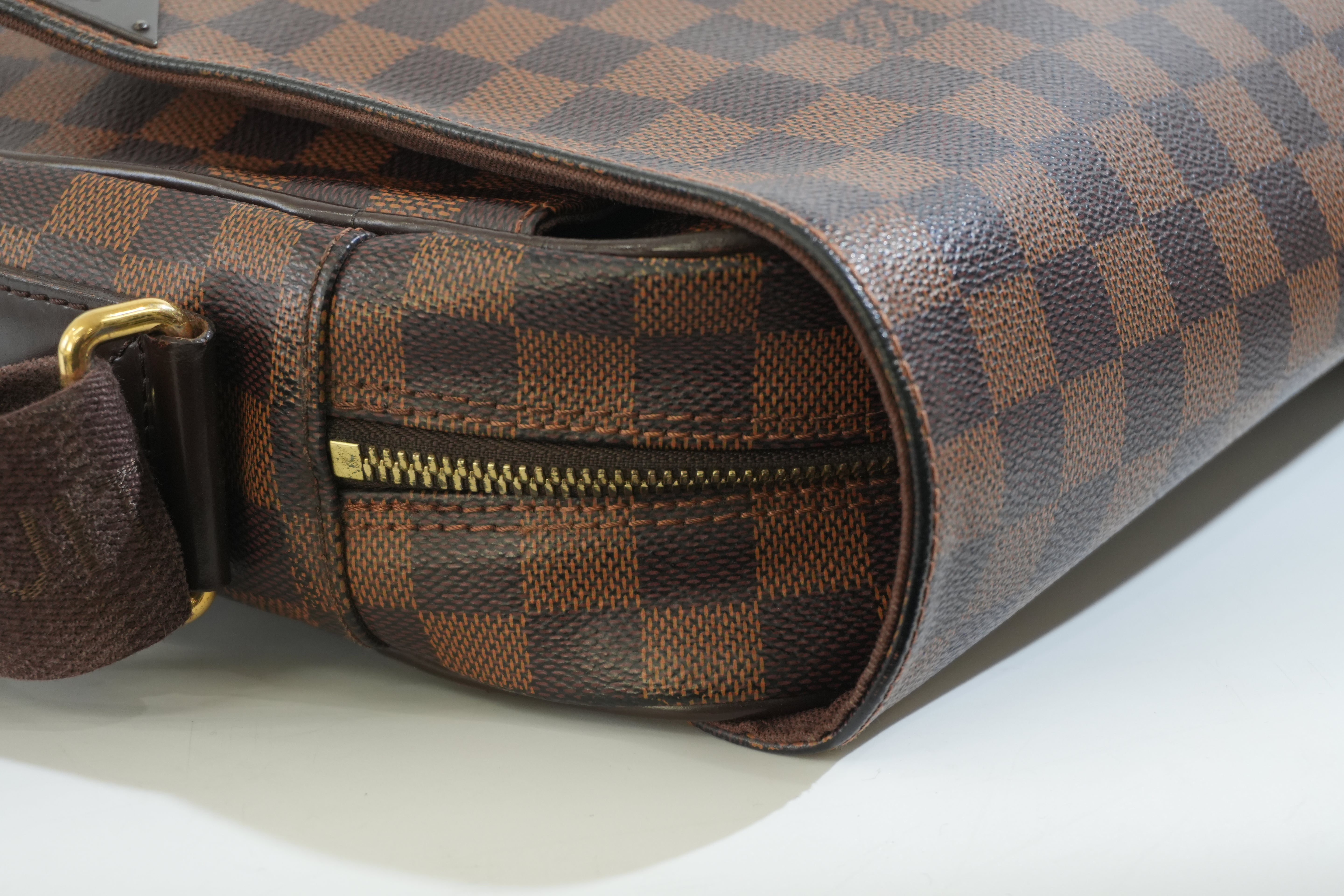 Pre-owned Louis Vuitton Damier Ebene Shelton Messenger Bag