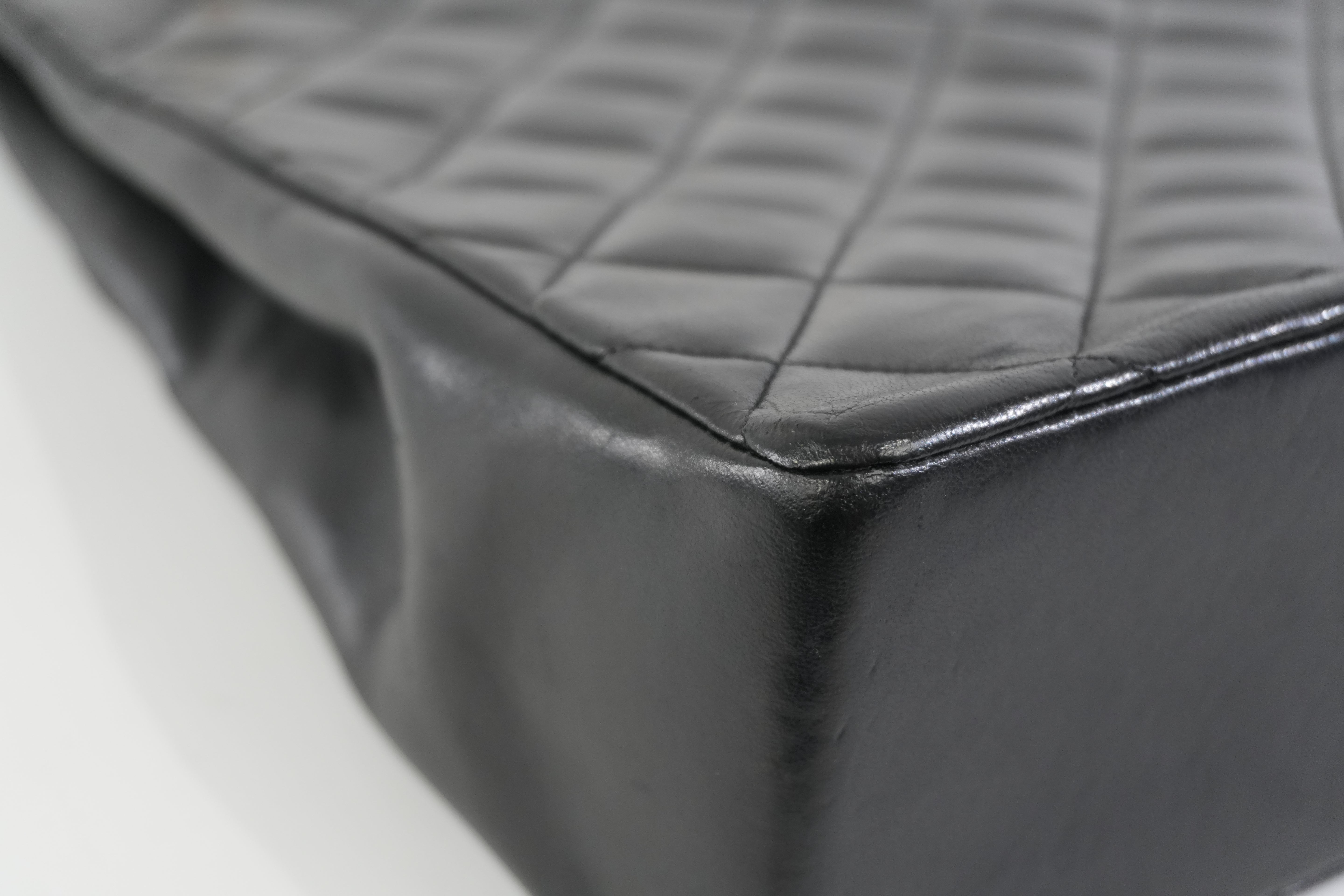 Pre-owned Chanel Lambskin Leather Chanel Chain Shoulder Bag Black