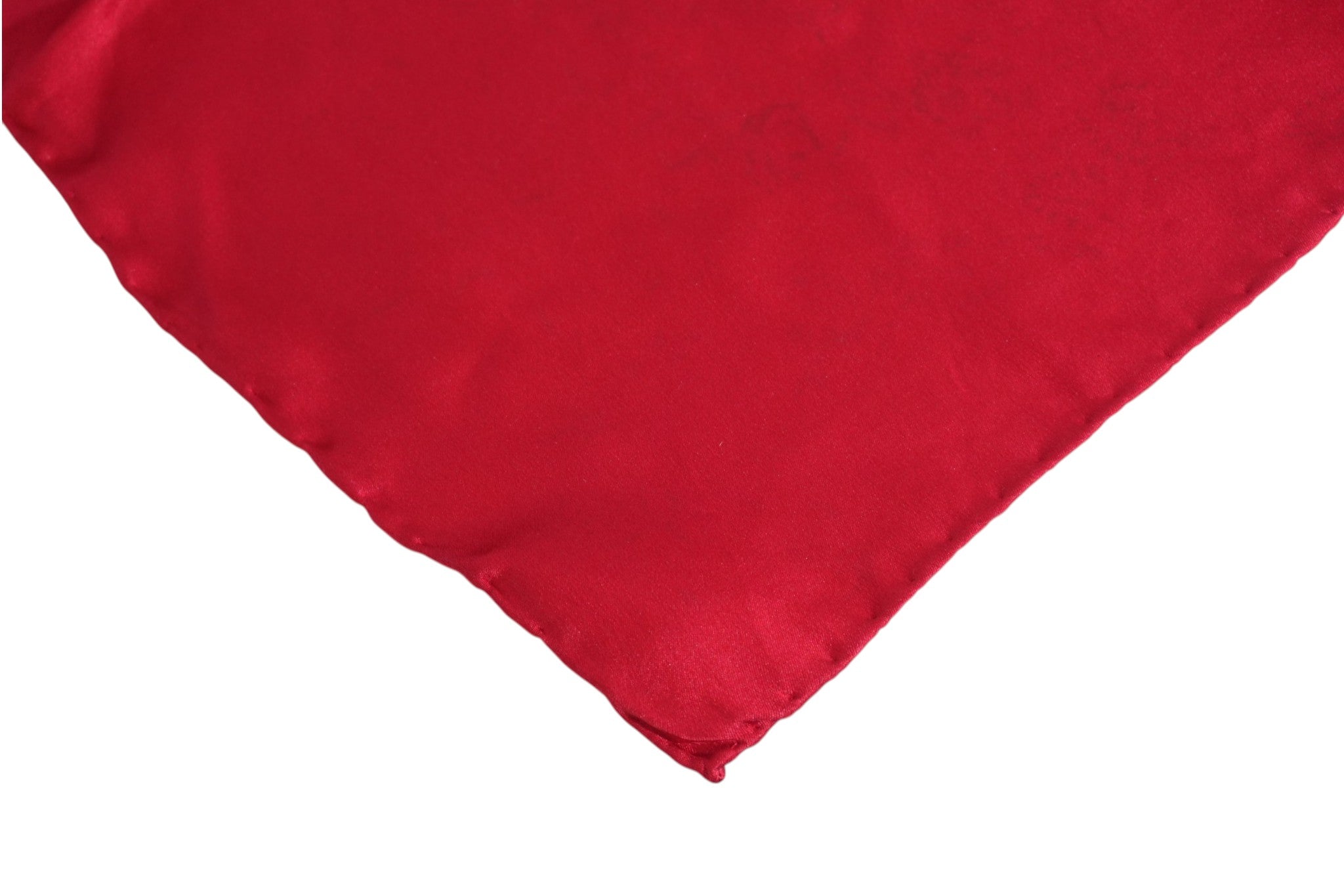 Pre-owned Chanel Silk Scarf Red