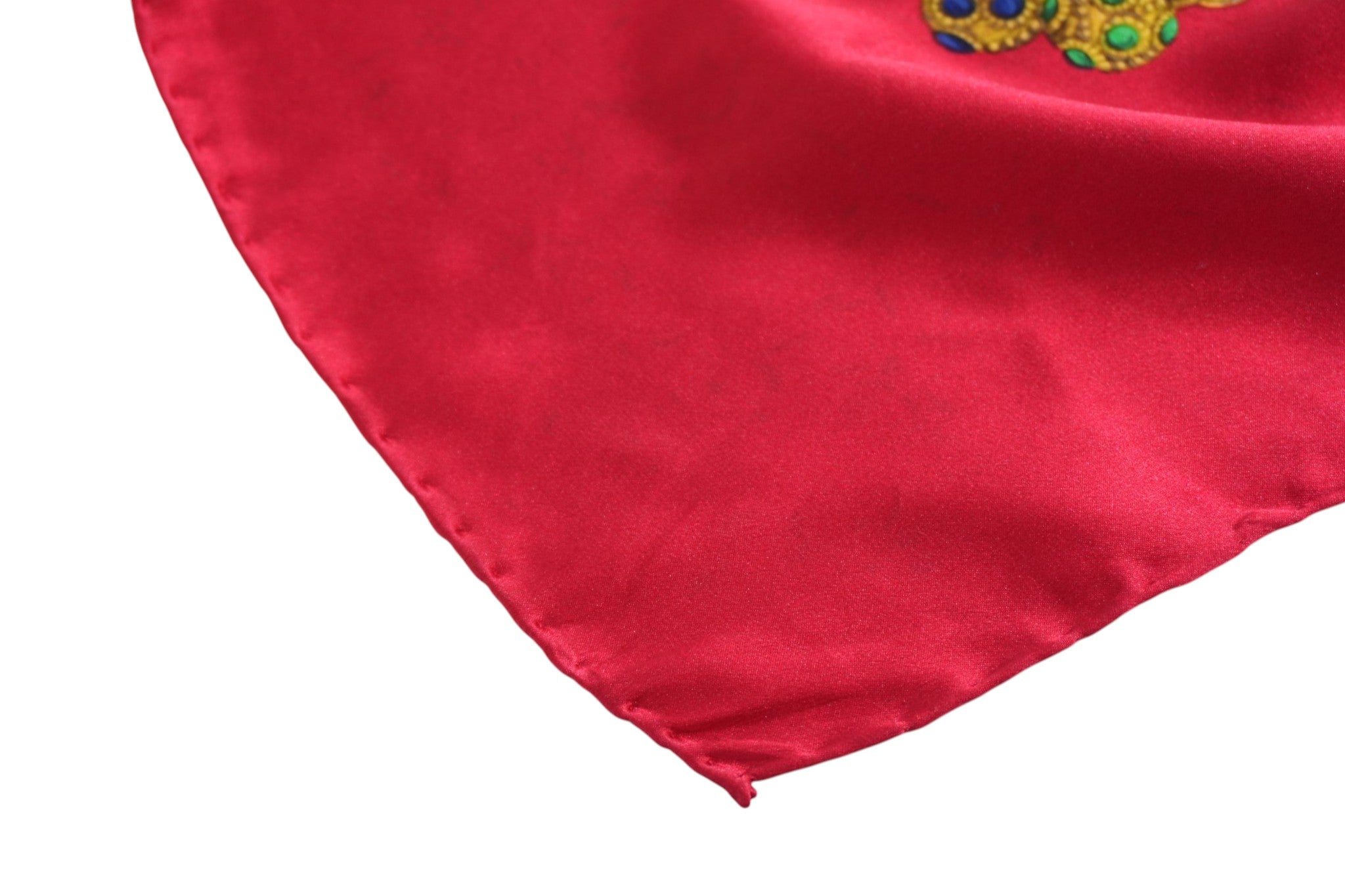 Pre-owned Chanel Silk Scarf Red