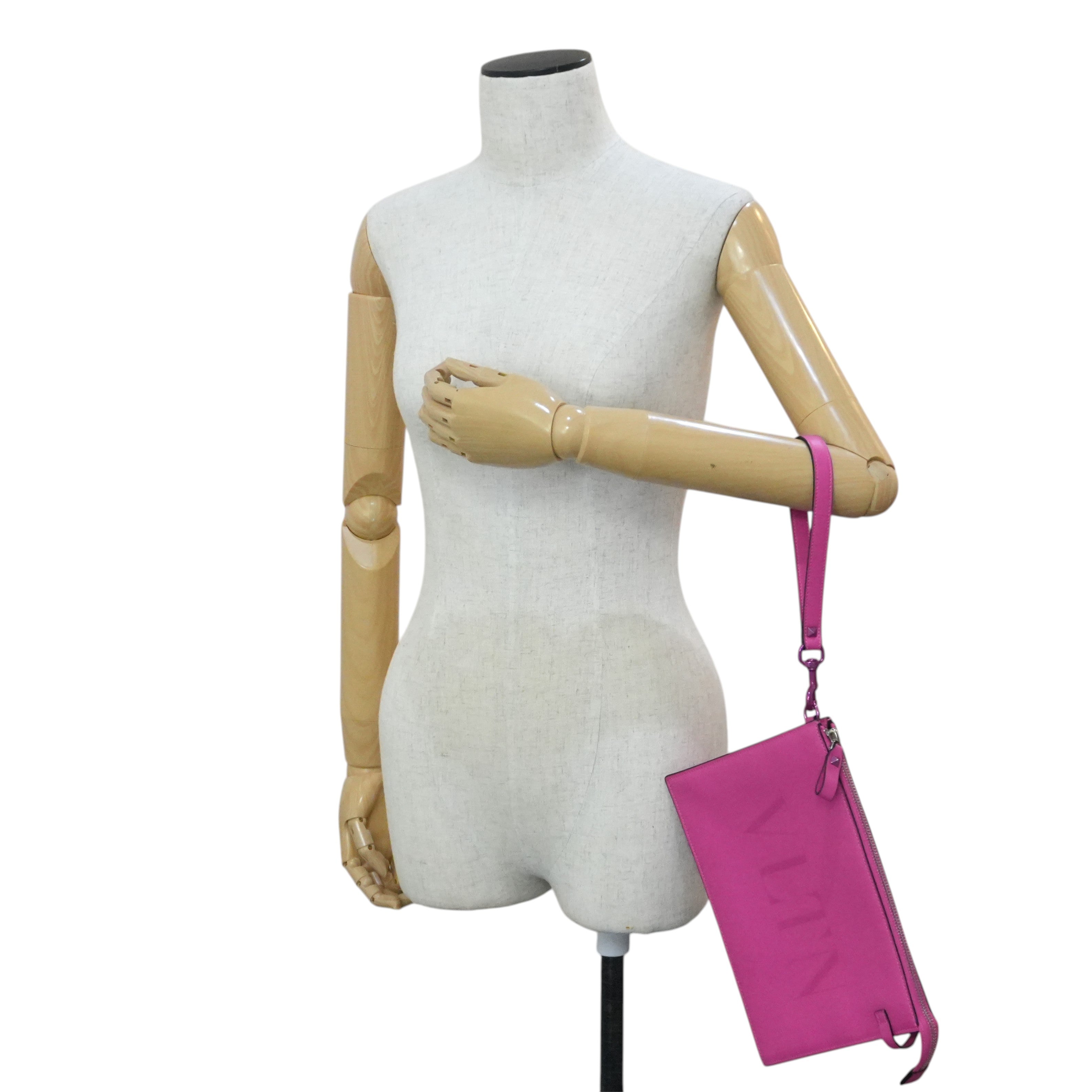 Pre-owned Valentino Wrist Clutch Bag Pink