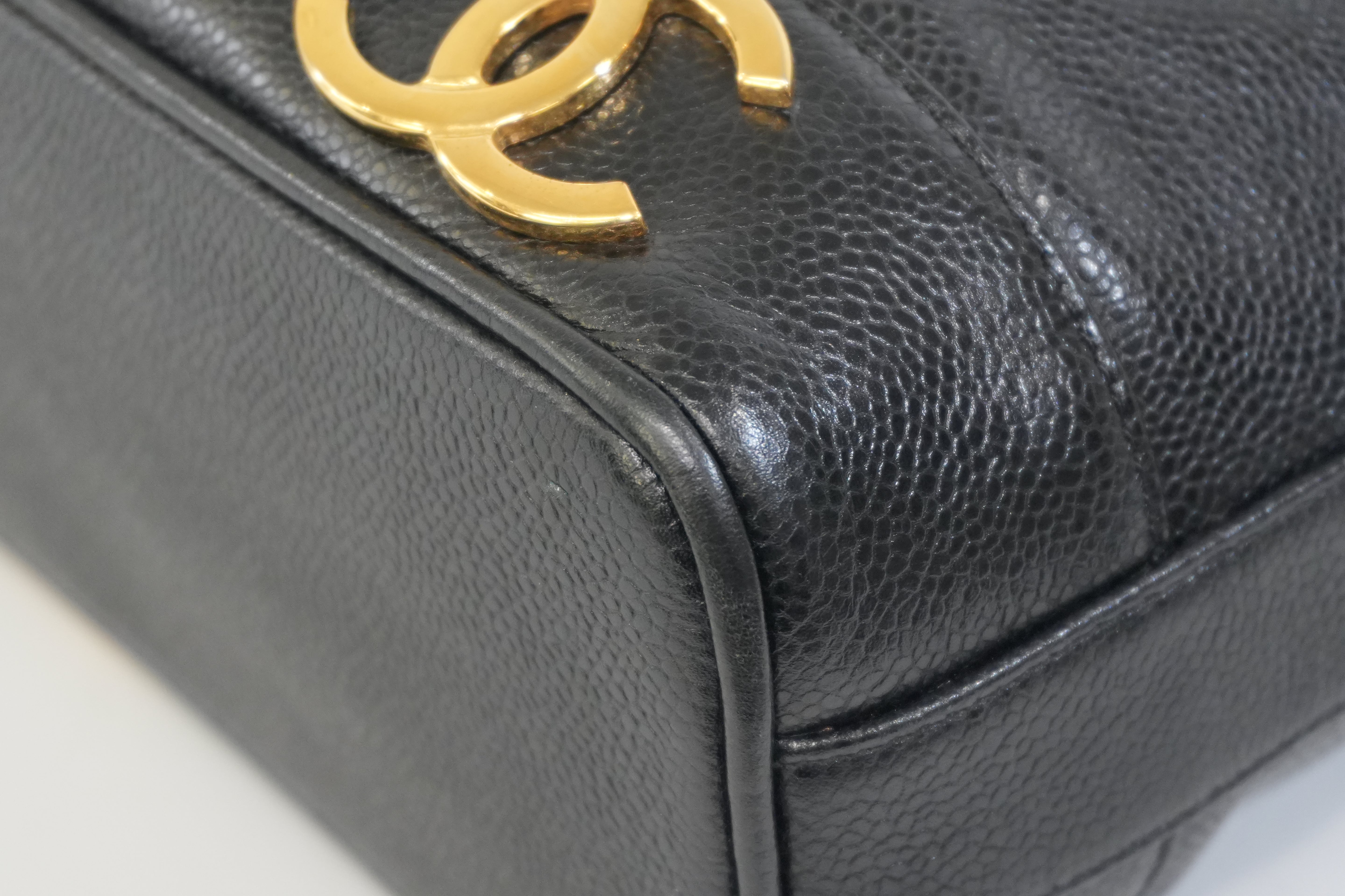 Pre-owned Chanel Caviar Skin Leather Bucket Shoulder Bag Black
