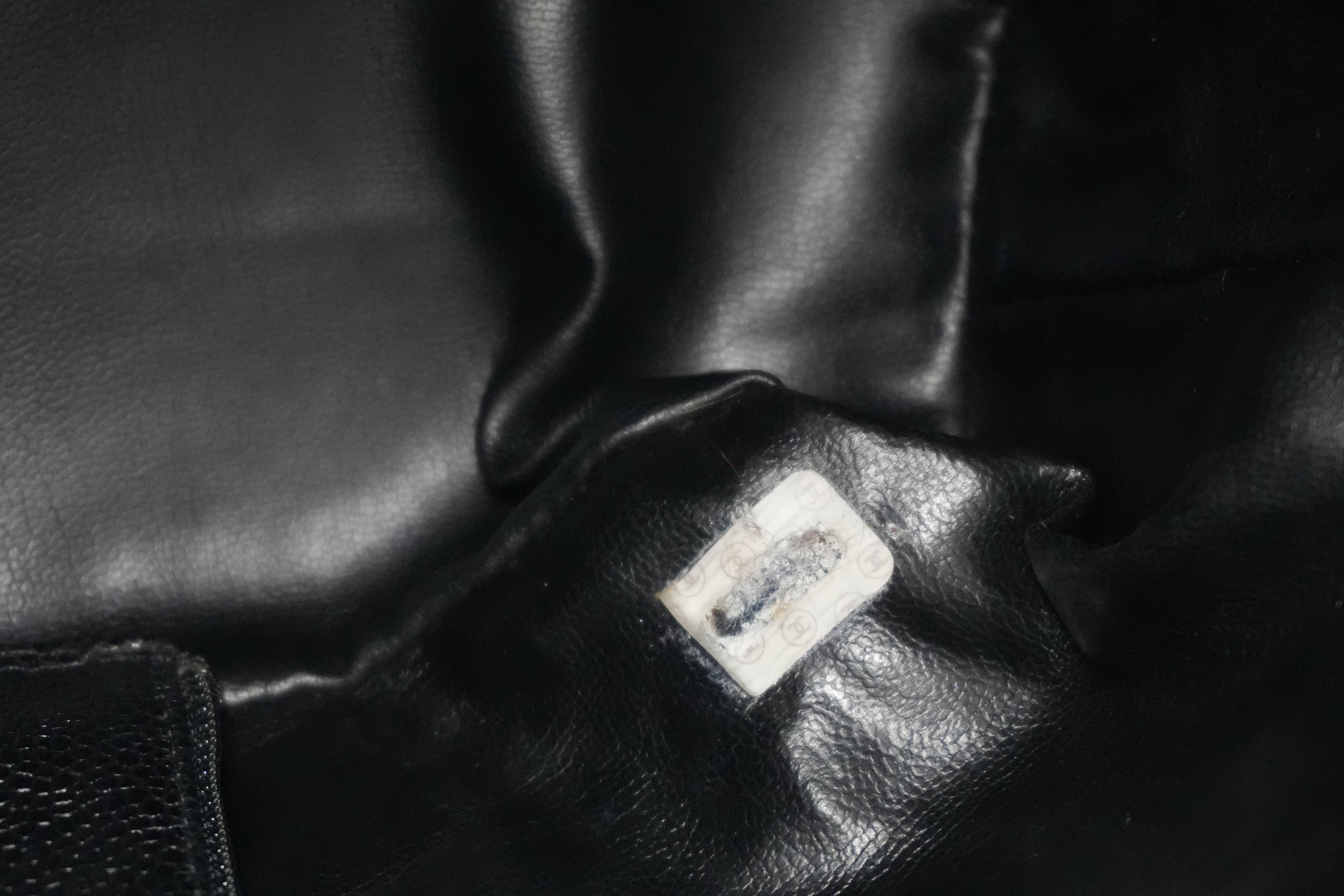 Pre-owned Chanel Caviar Skin Leather Bucket Shoulder Bag Black