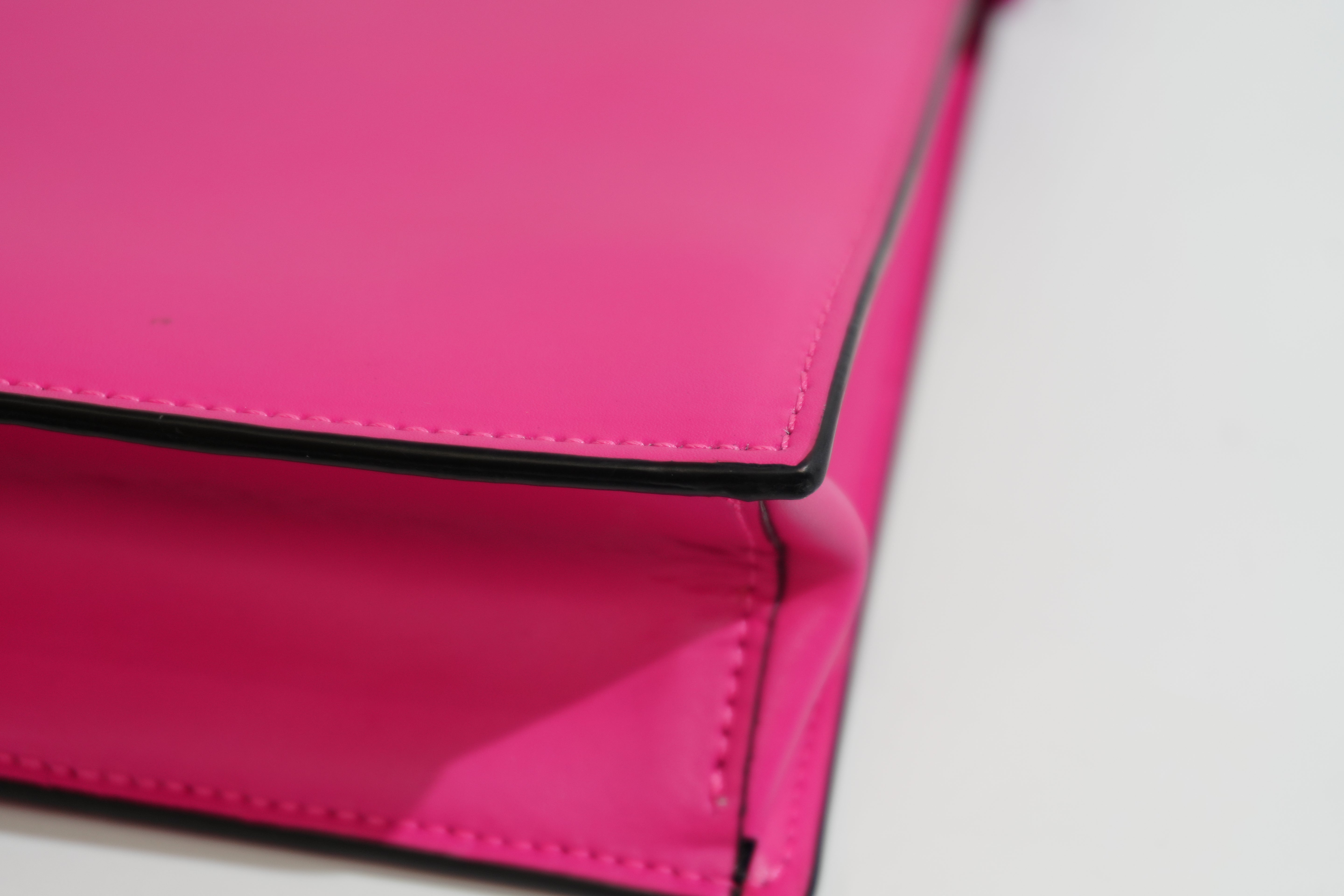 Pre-owned Valentino Wrist Clutch Bag Pink