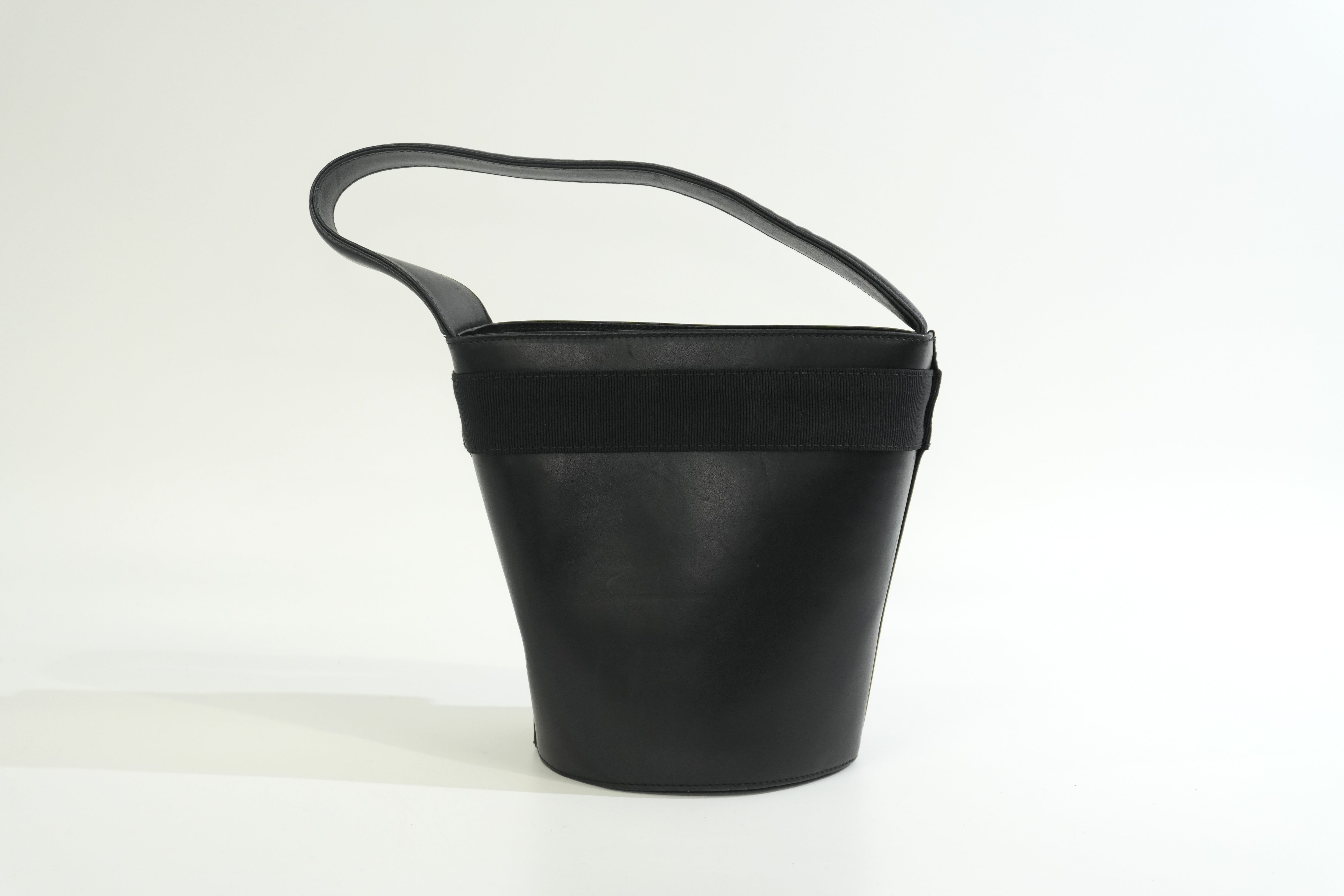 Pre-owned Ferragamo Mini Bucket Bag Black