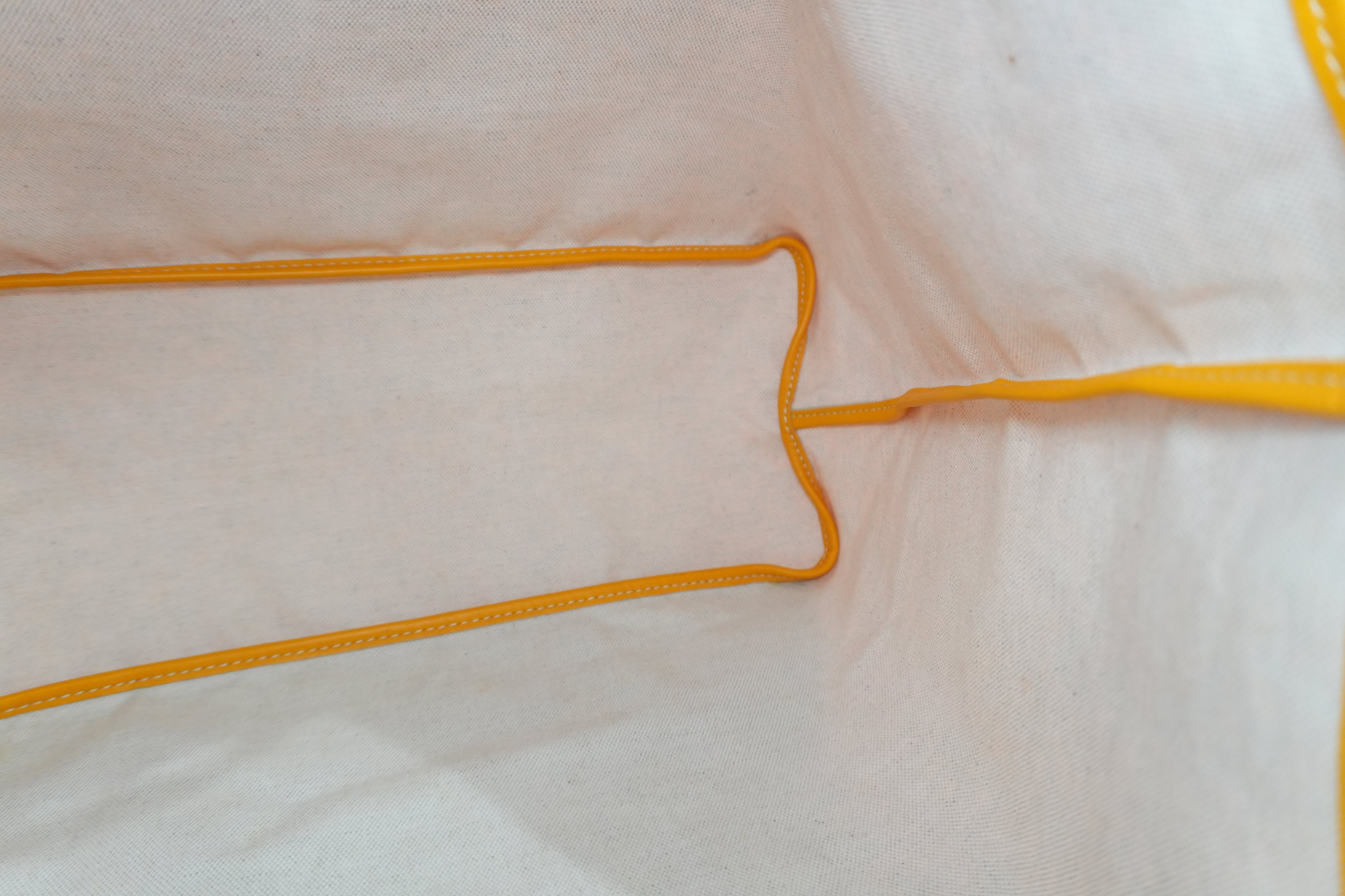 Pre-owned Goyard Saint Louis PM Yellow