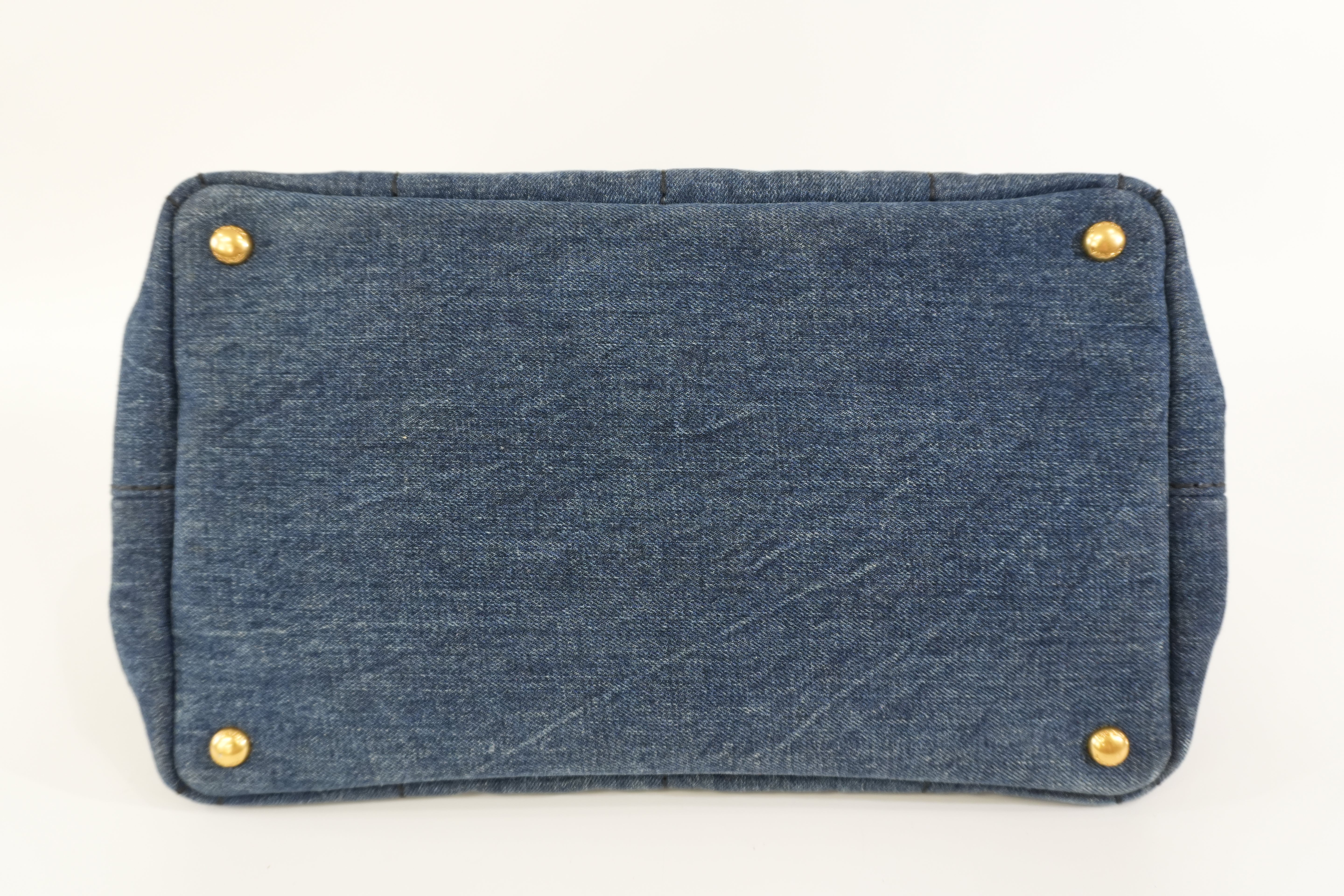 Pre-owned Prada Canapa Handbag Denim