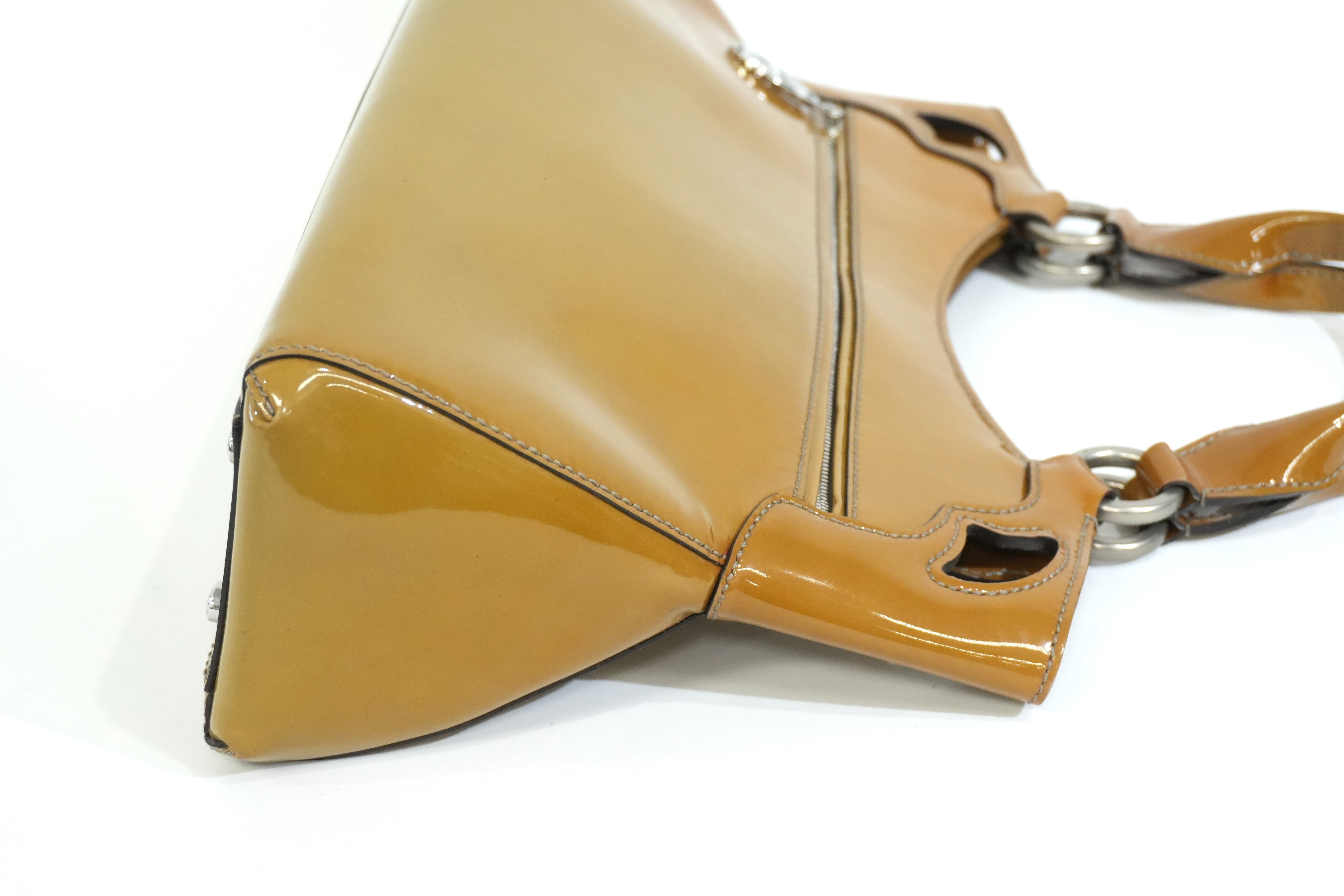 Pre-owned Cartier Leather Patent Handbag Tan