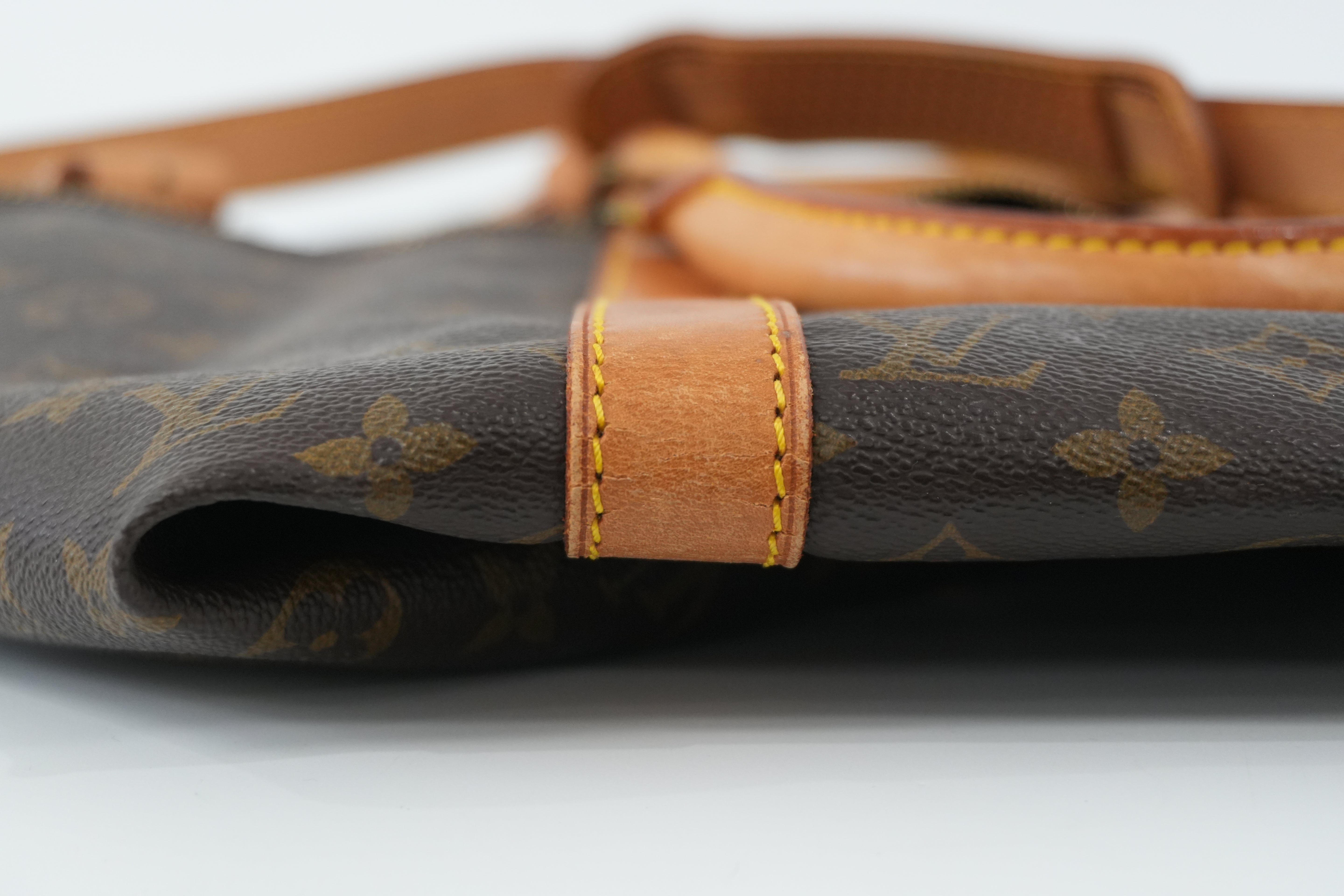 Pre-owned Louis Vuitton Monogram Keepall 50 Bandouliere