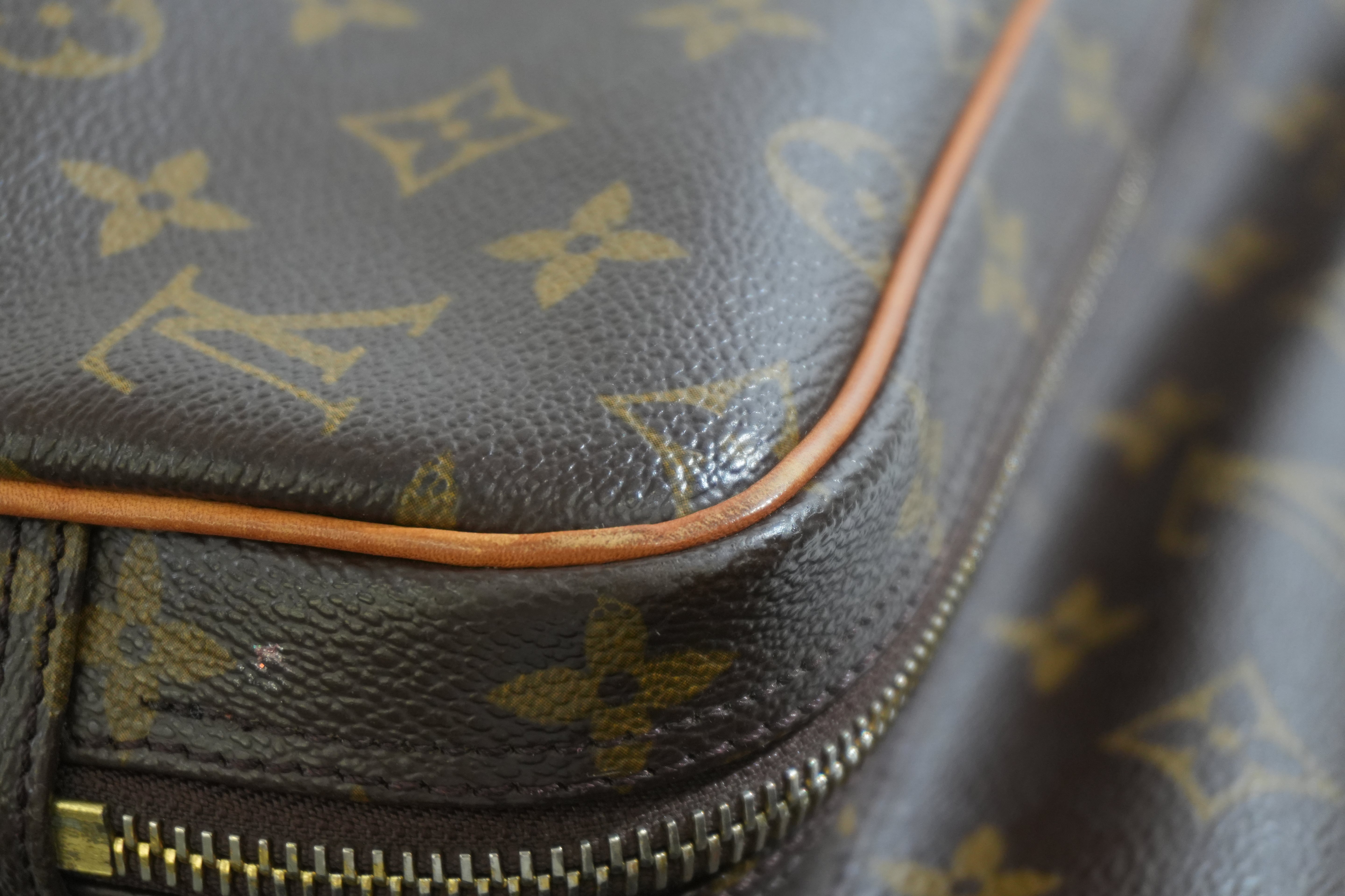 Pre-owned Louis Vuitton Monogram Nile Crossbody Bag