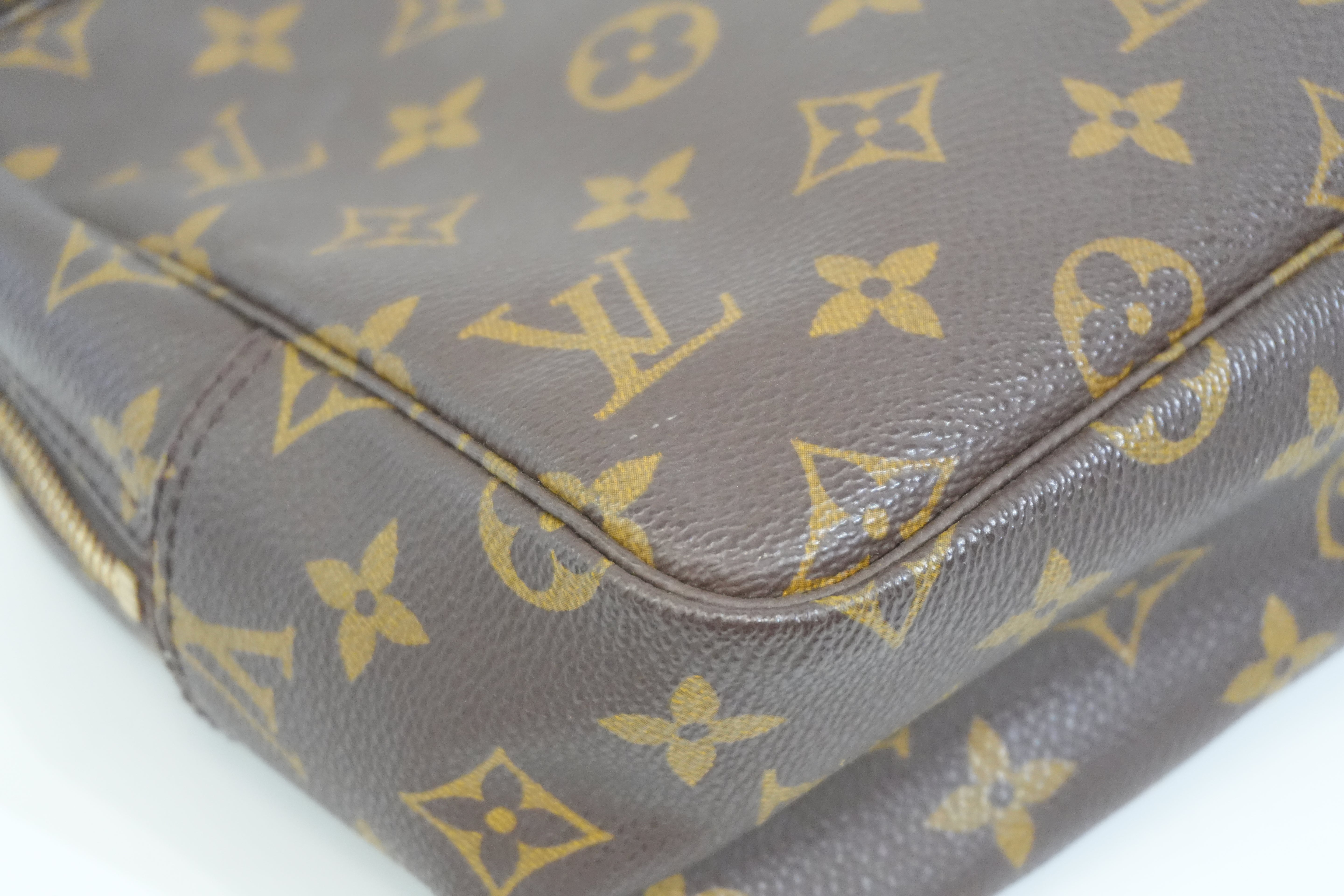 Pre-owned Louis Vuitton Monogram Trousse 28 Pouch