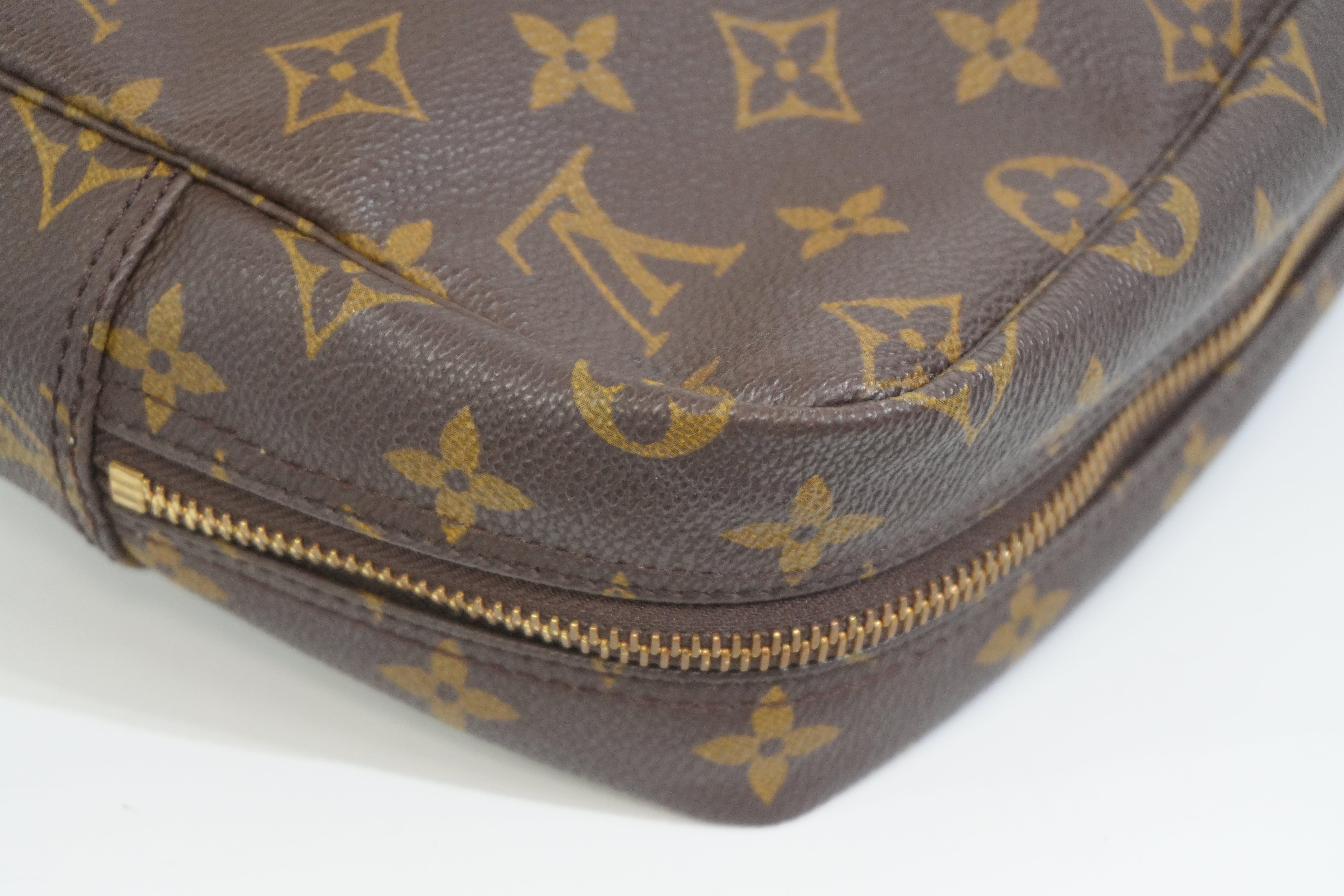 Pre-owned Louis Vuitton Monogram Trousse 28 Pouch