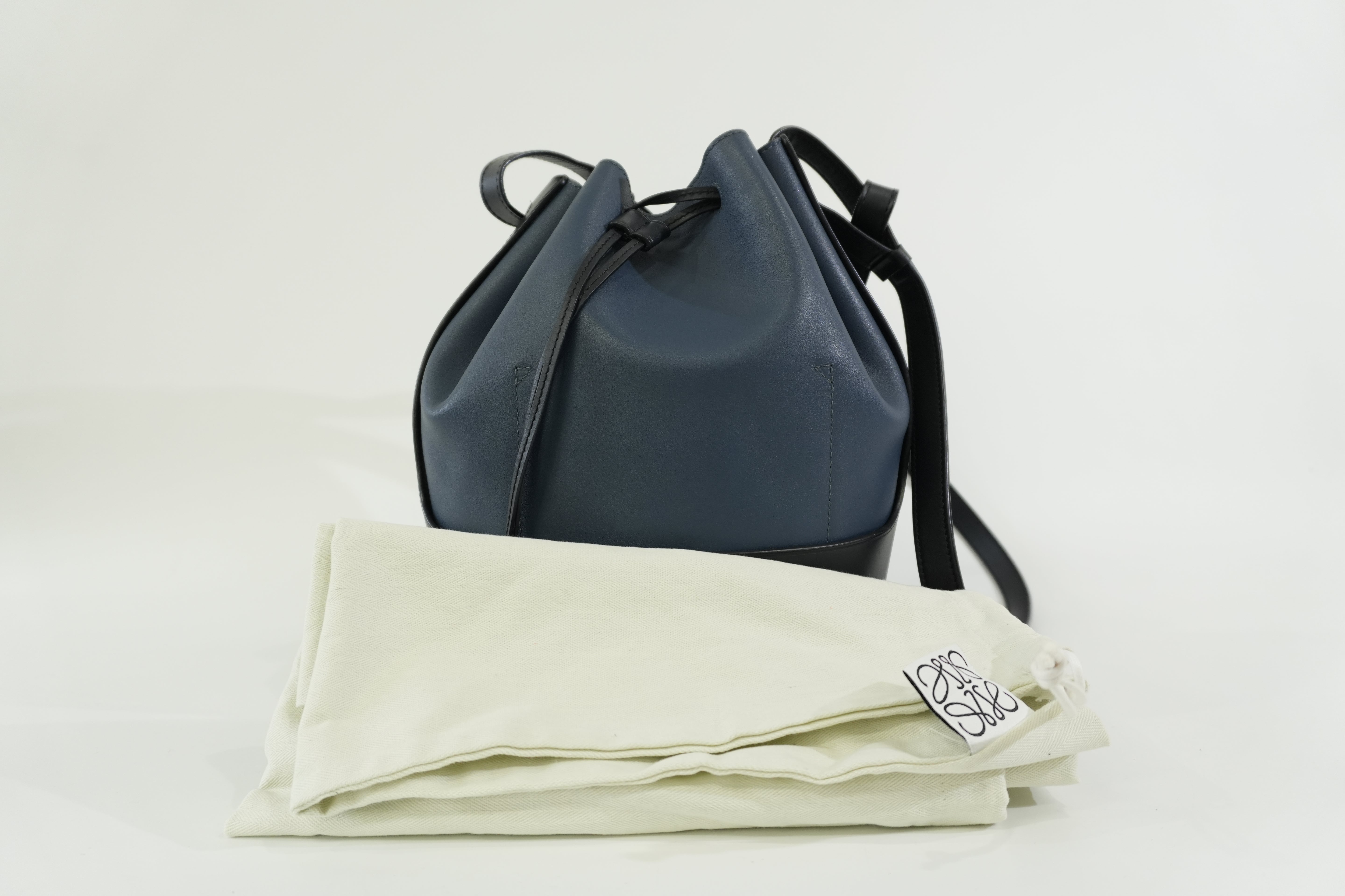 Pre-owned Loewe Hammock Shoulder Bag Navy Blue