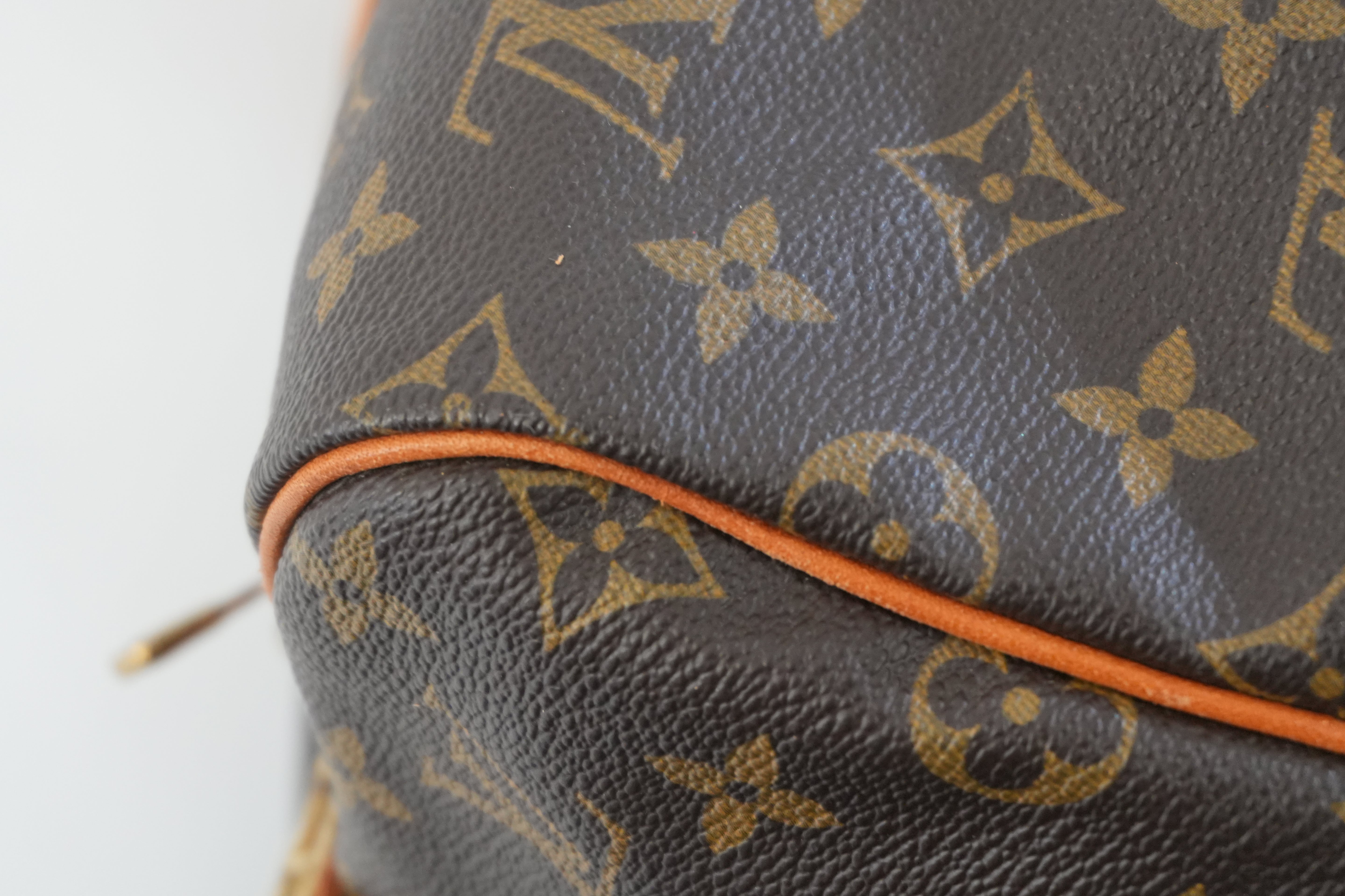 Pre-owned Louis Vuitton Monogram Sac Souple 55 Boston Bag