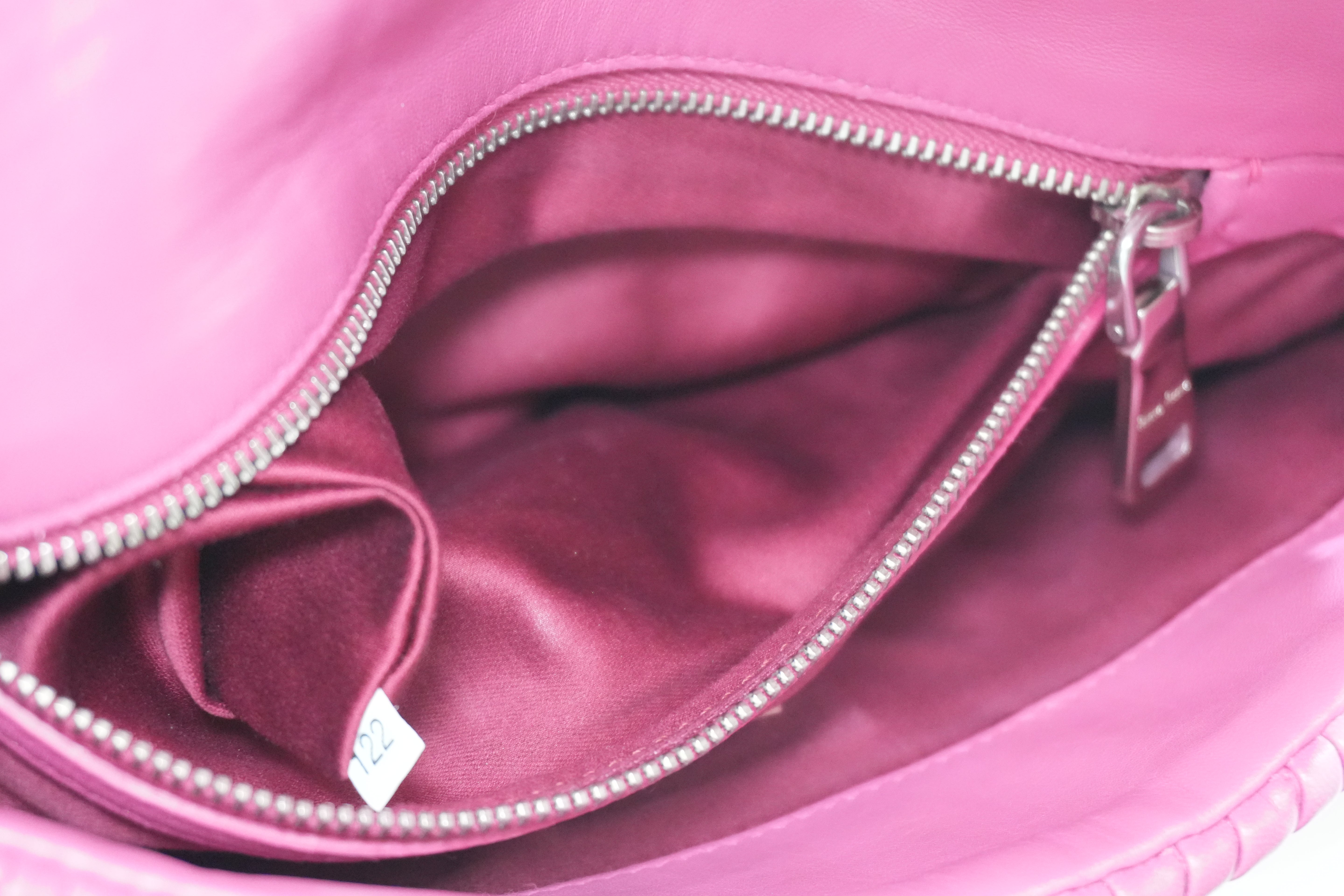 Pre-owned Miu Miu Metelasse Shoulder Bag Pink