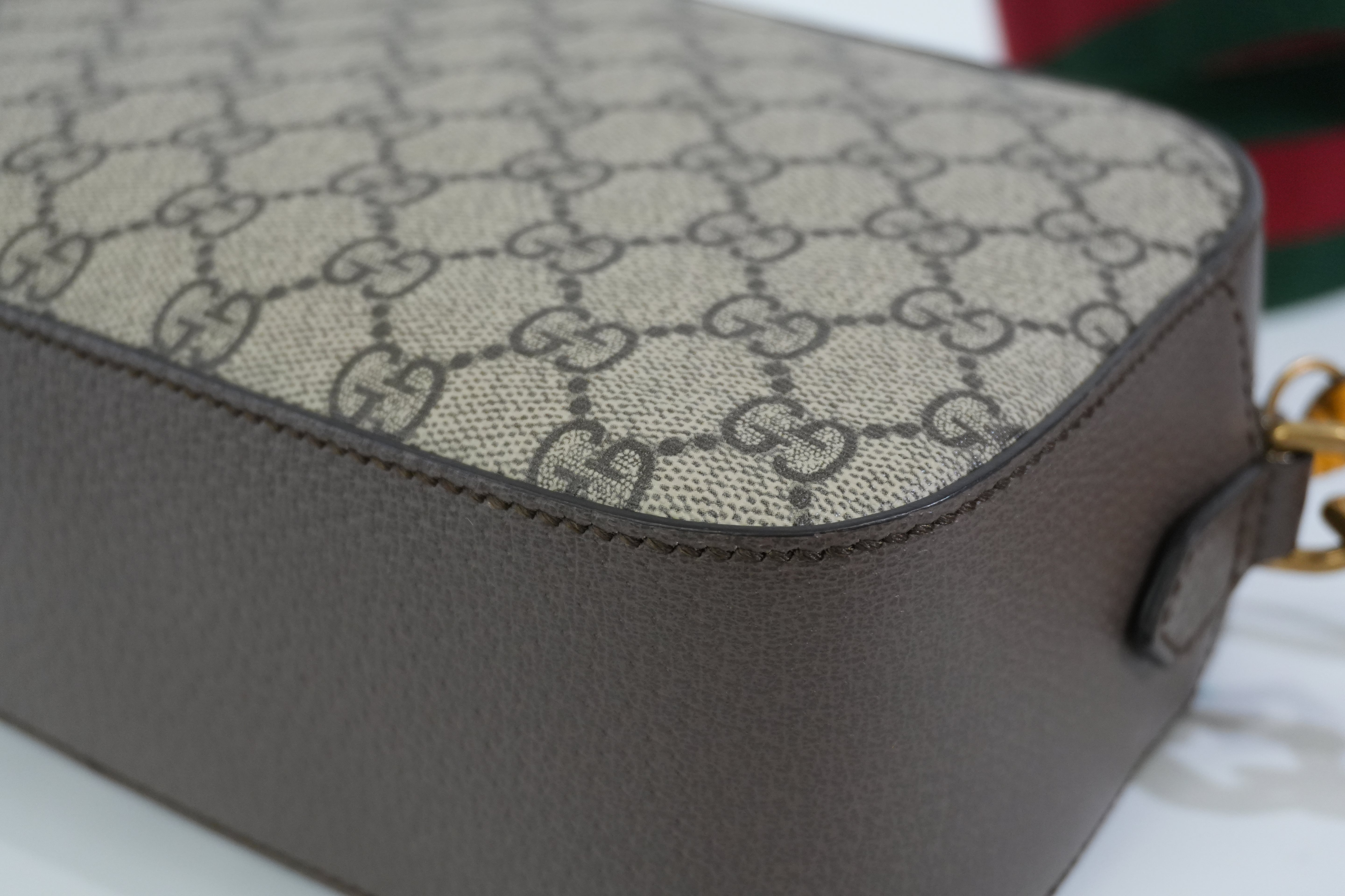 Pre-owned Gucci Neo Supreme Shoulder Bag Brown