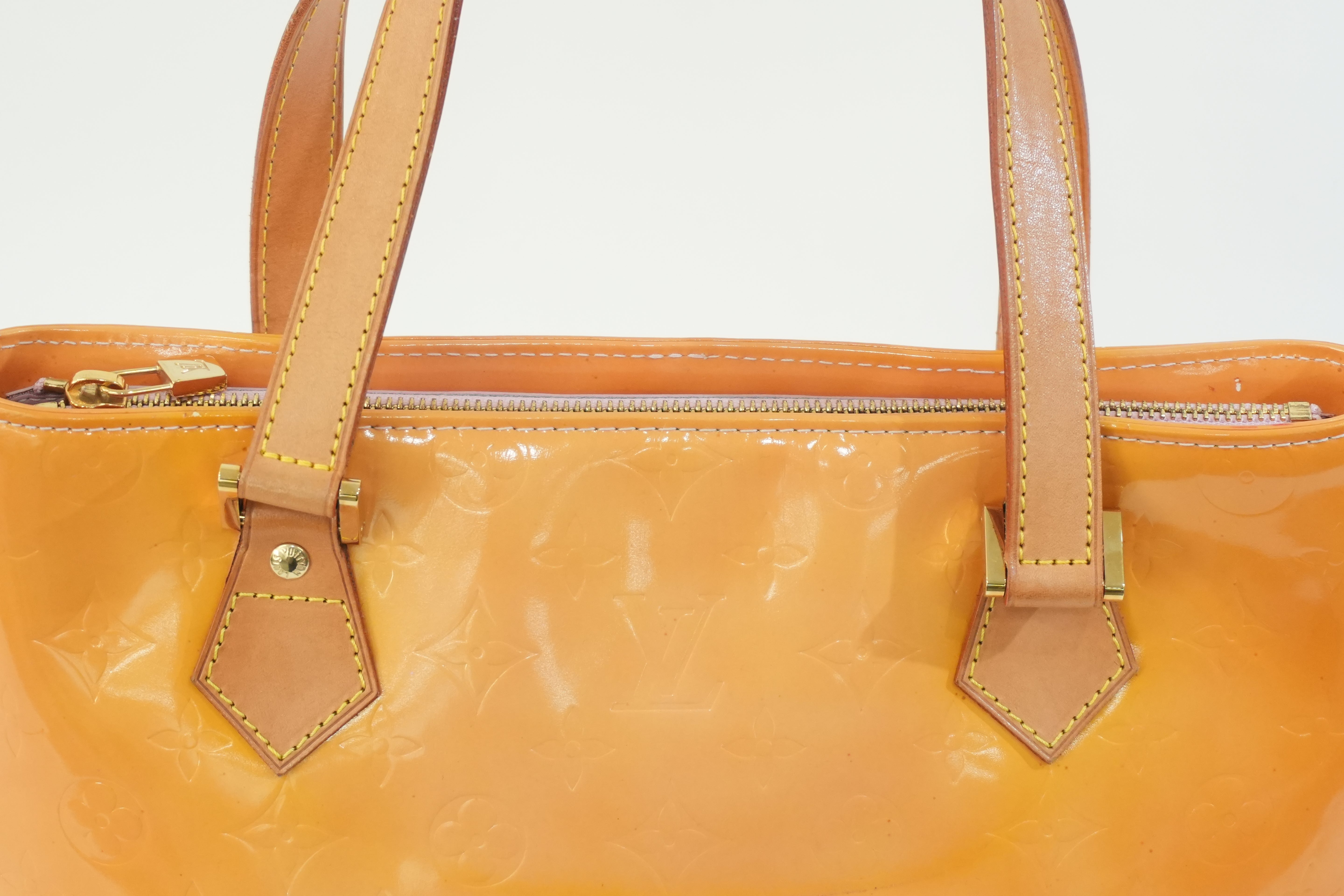 Pre-owned Louis Vuitton Vernis Houston Handbag Yellow