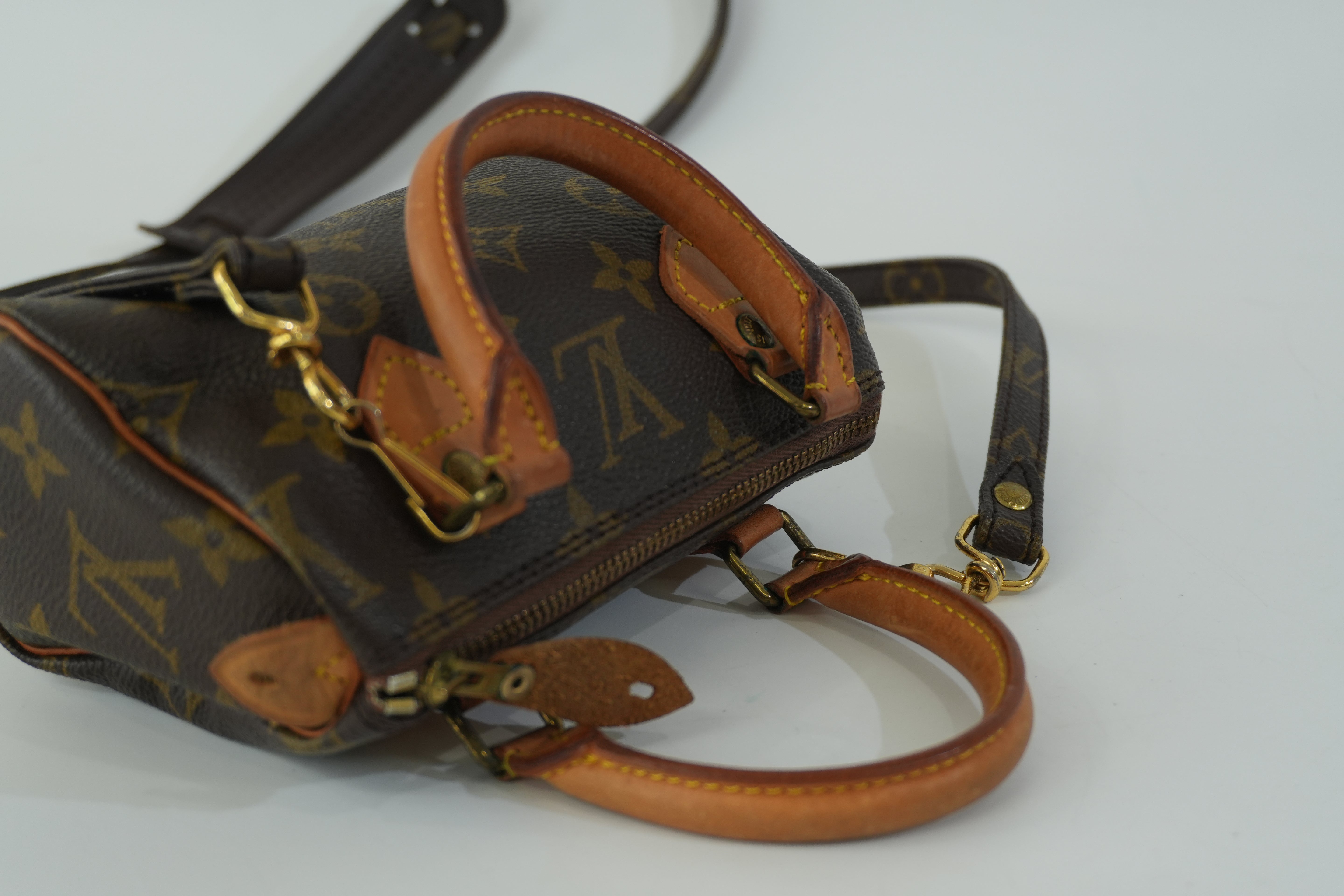 Pre-owned Louis Vuitton Monogram Mini Speedy with Strap