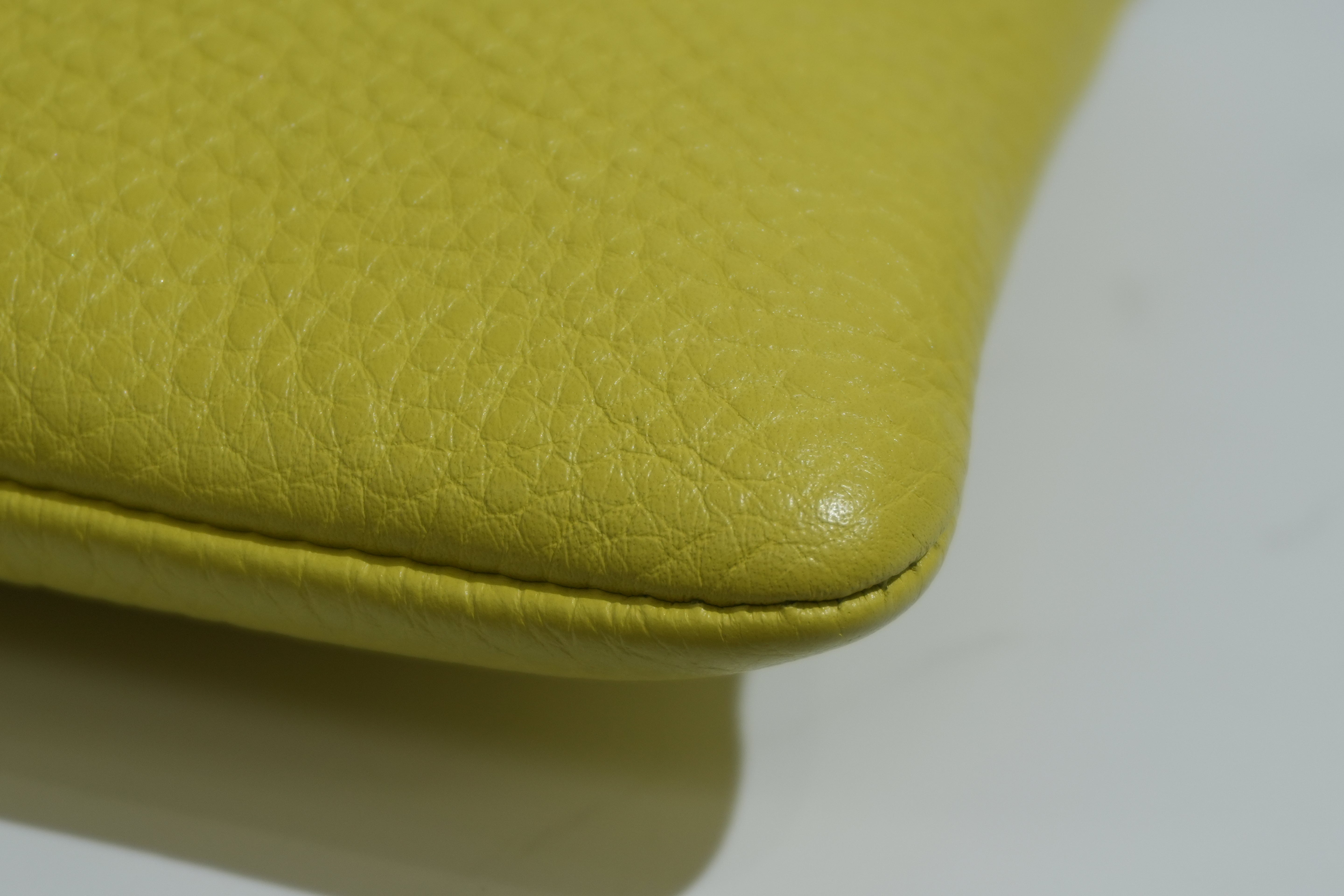 Pre-owned Gucci Bamboo Clutch Bag Neon Green