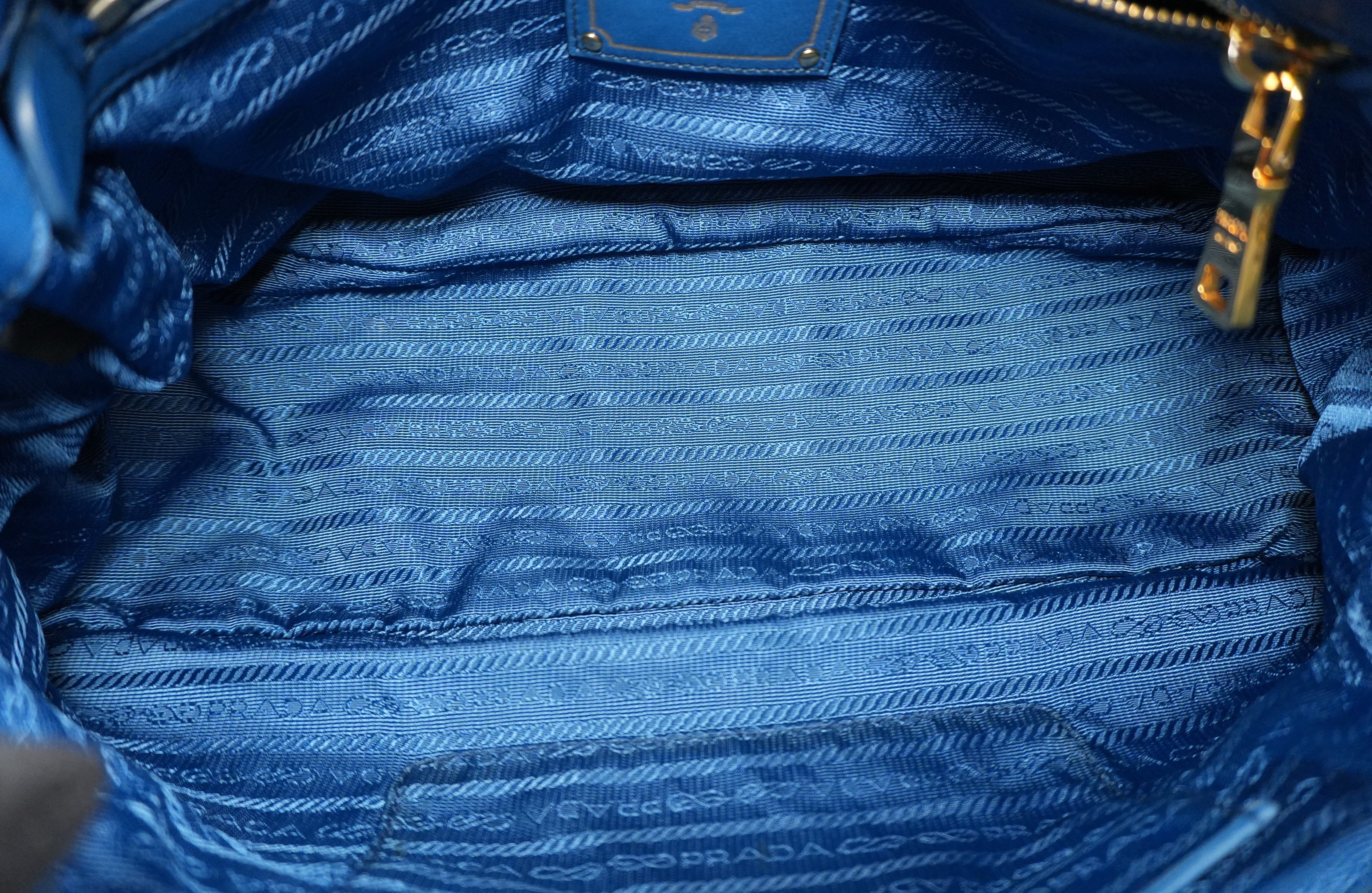 Pre-owned Prada Tessuto Gaufre Shoulder Bag Blue