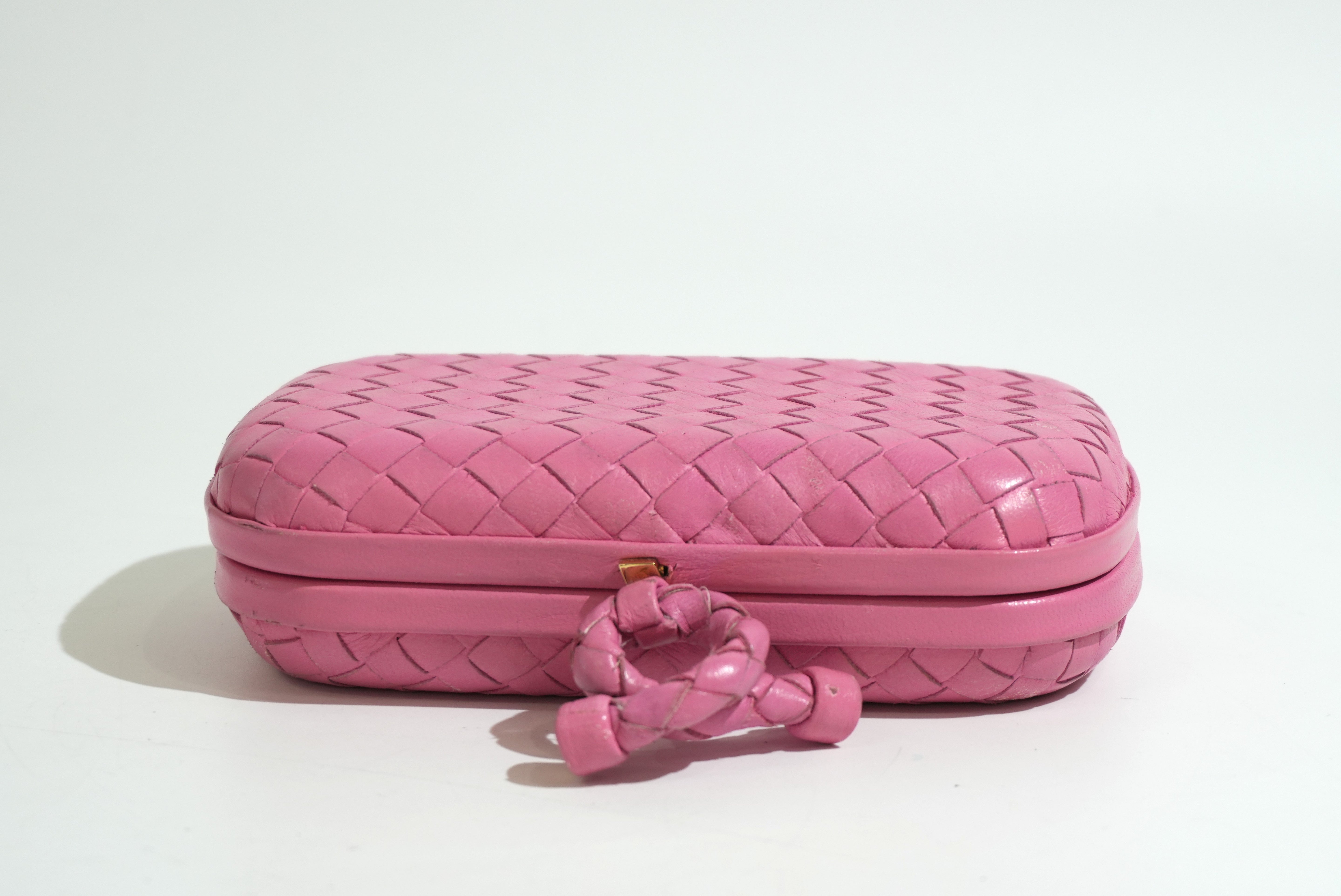 Pre-owned Bottega Intercciato Knot Clutch Bag Pink