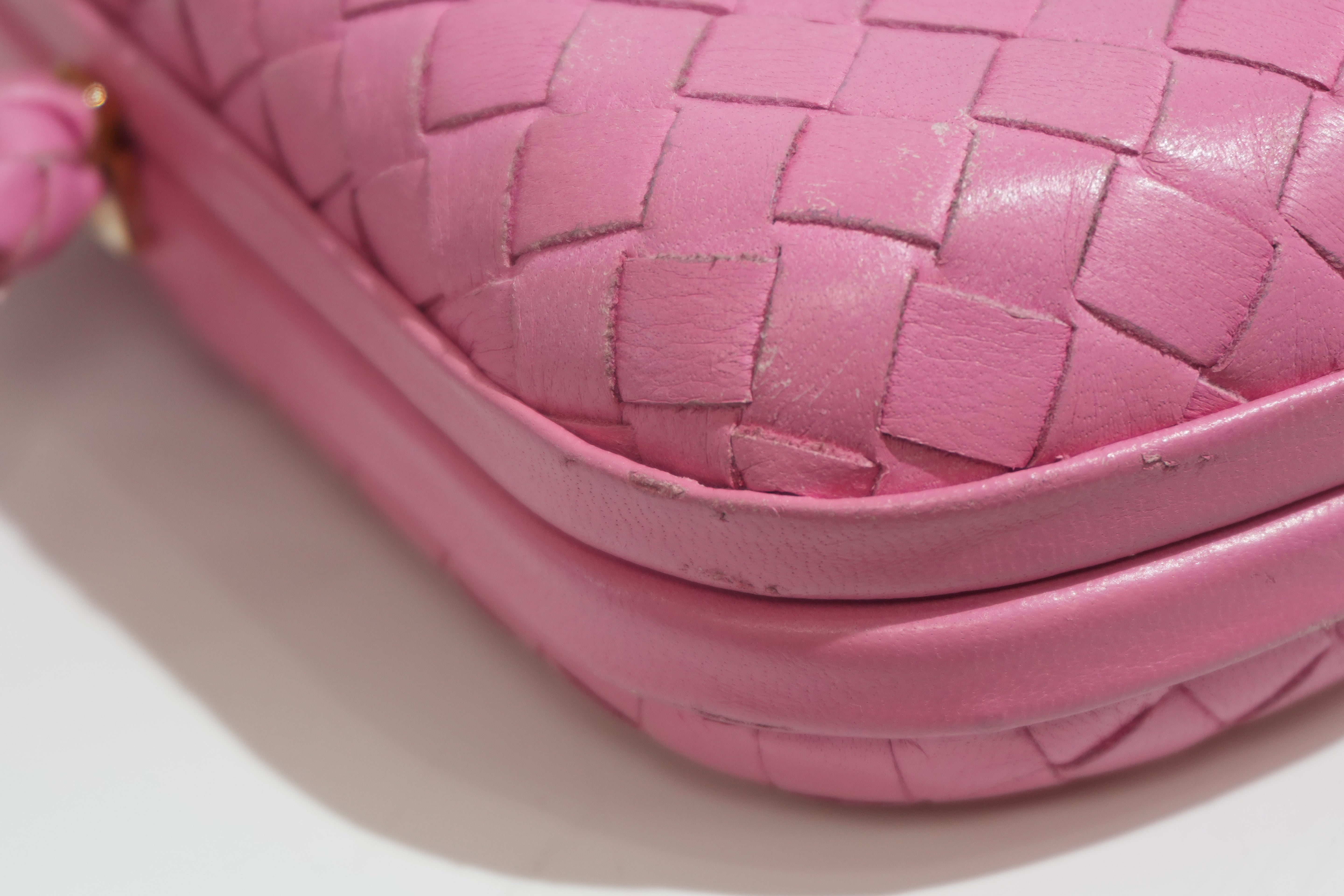 Pre-owned Bottega Intercciato Knot Clutch Bag Pink