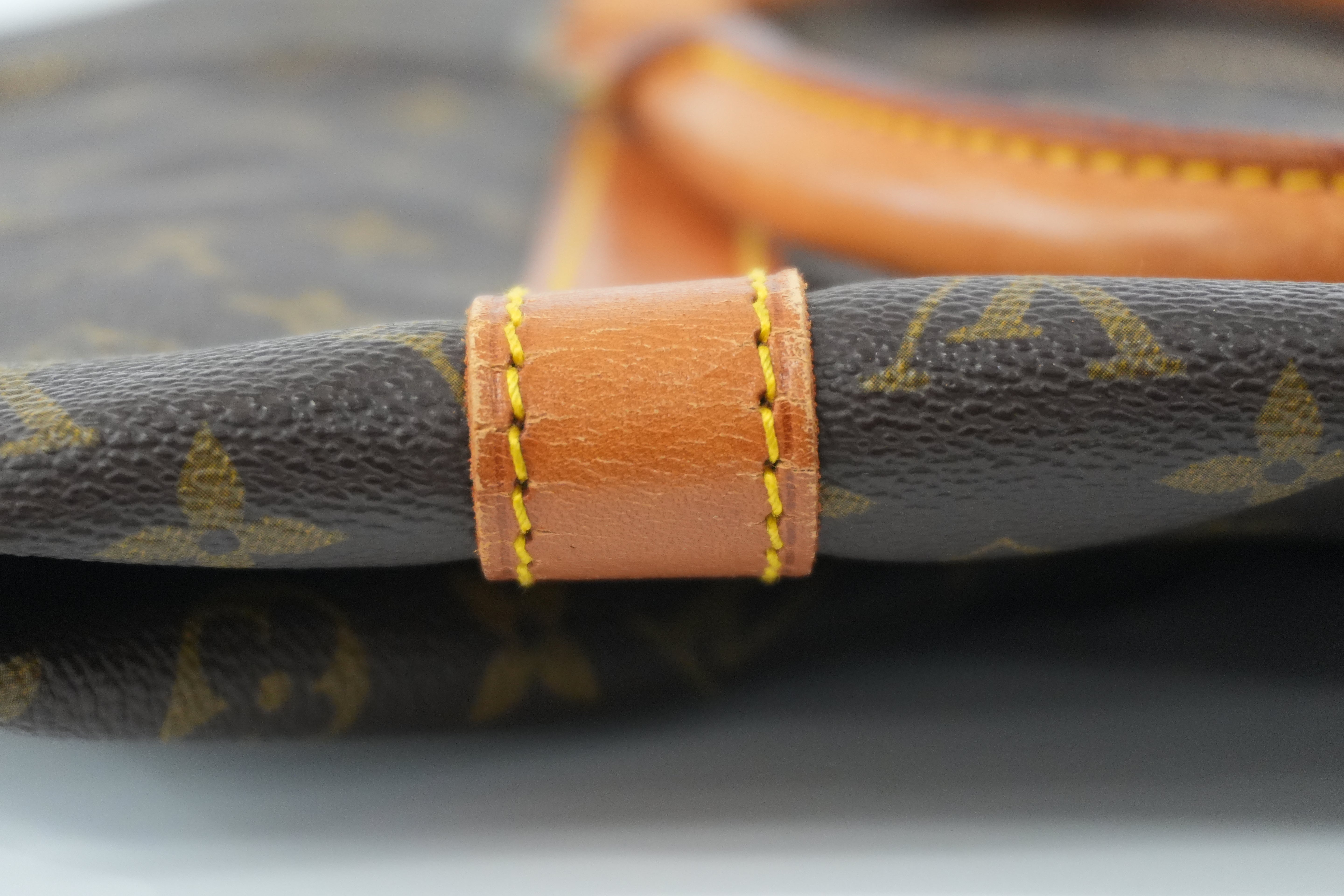 Louis Vuitton Monogram Keepall 50 Duffle Bag Used