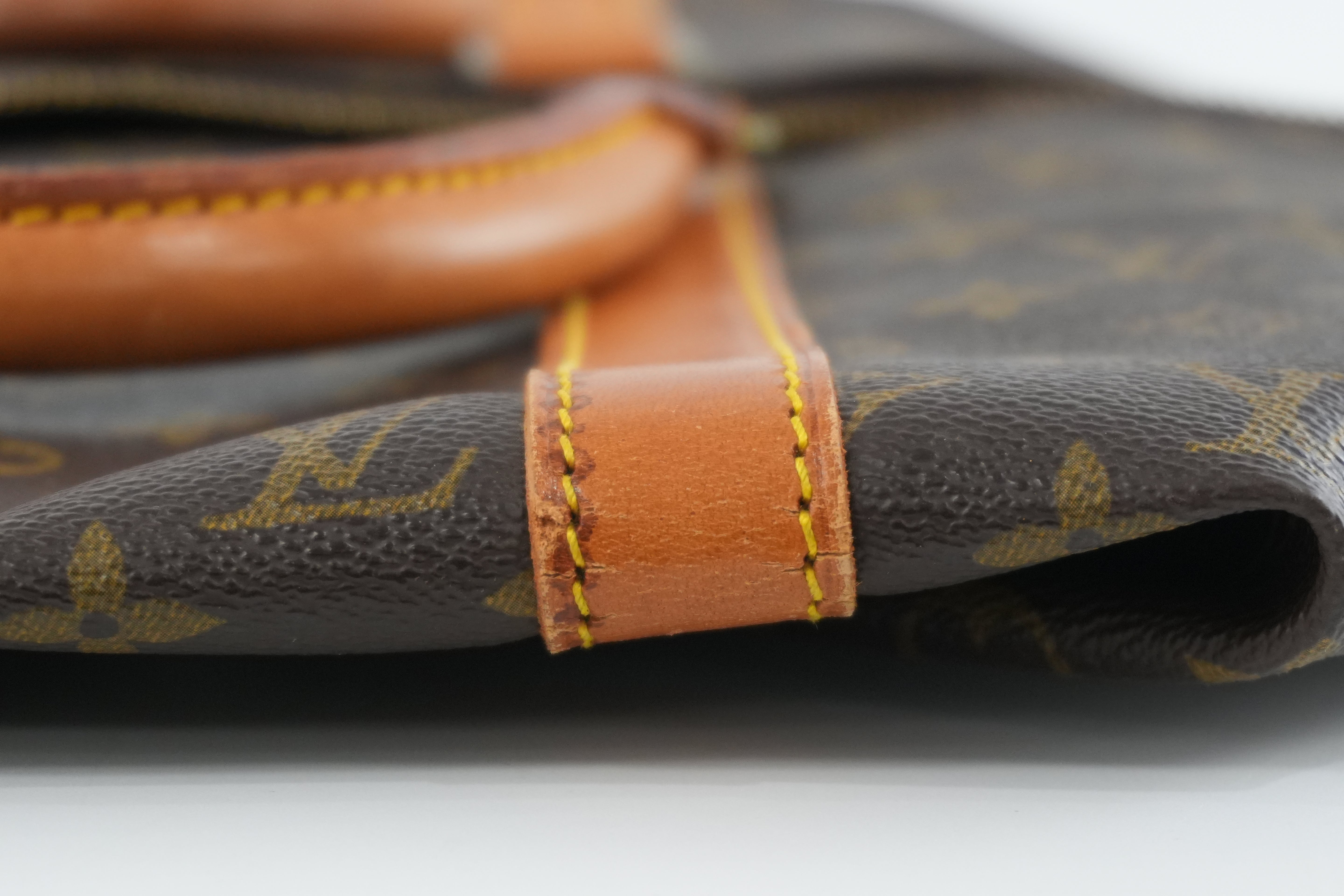 Louis Vuitton Monogram Keepall 50 Duffle Bag Used