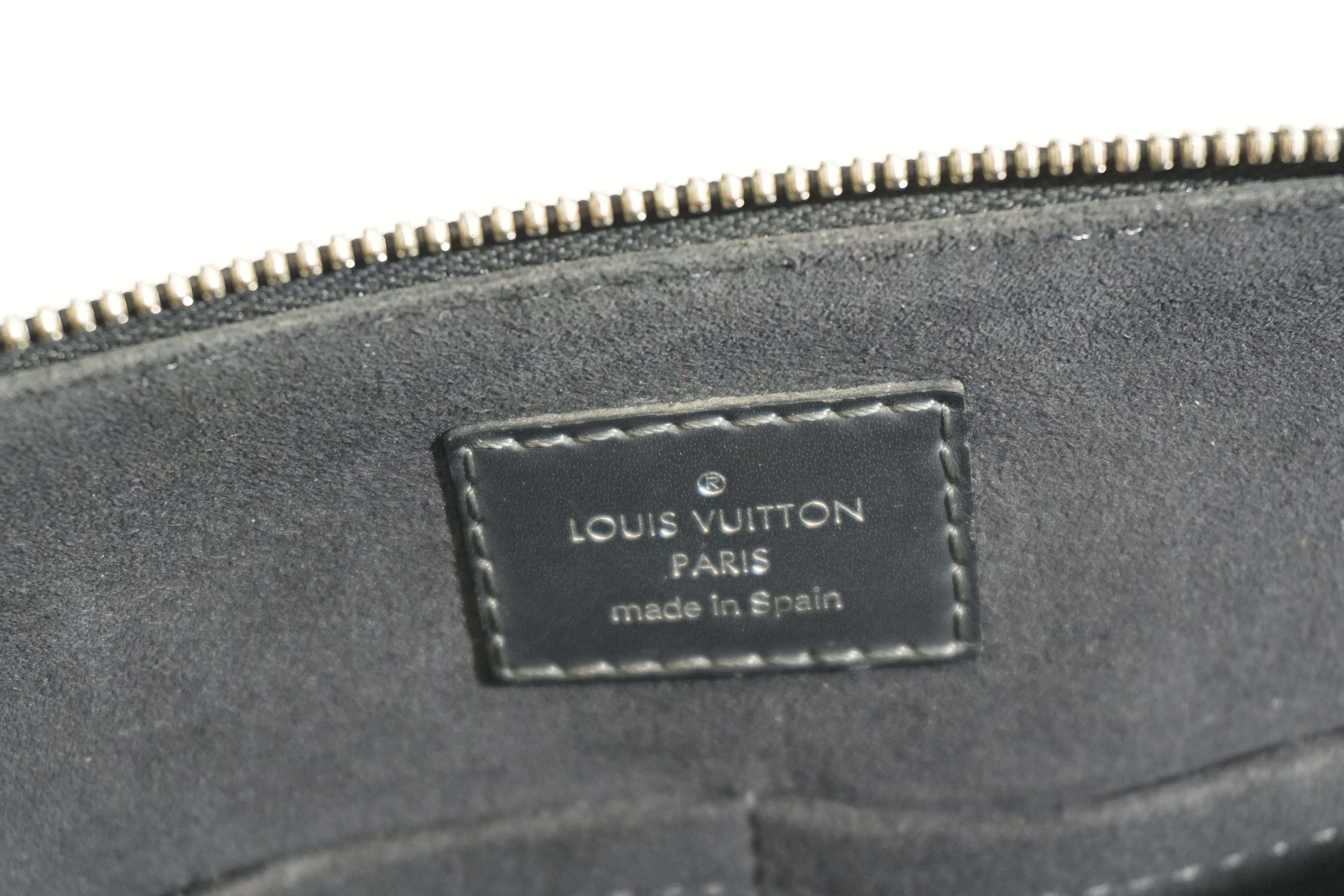 Pre-owned Louis Vuitton Damier Graphite Messenger Handbag