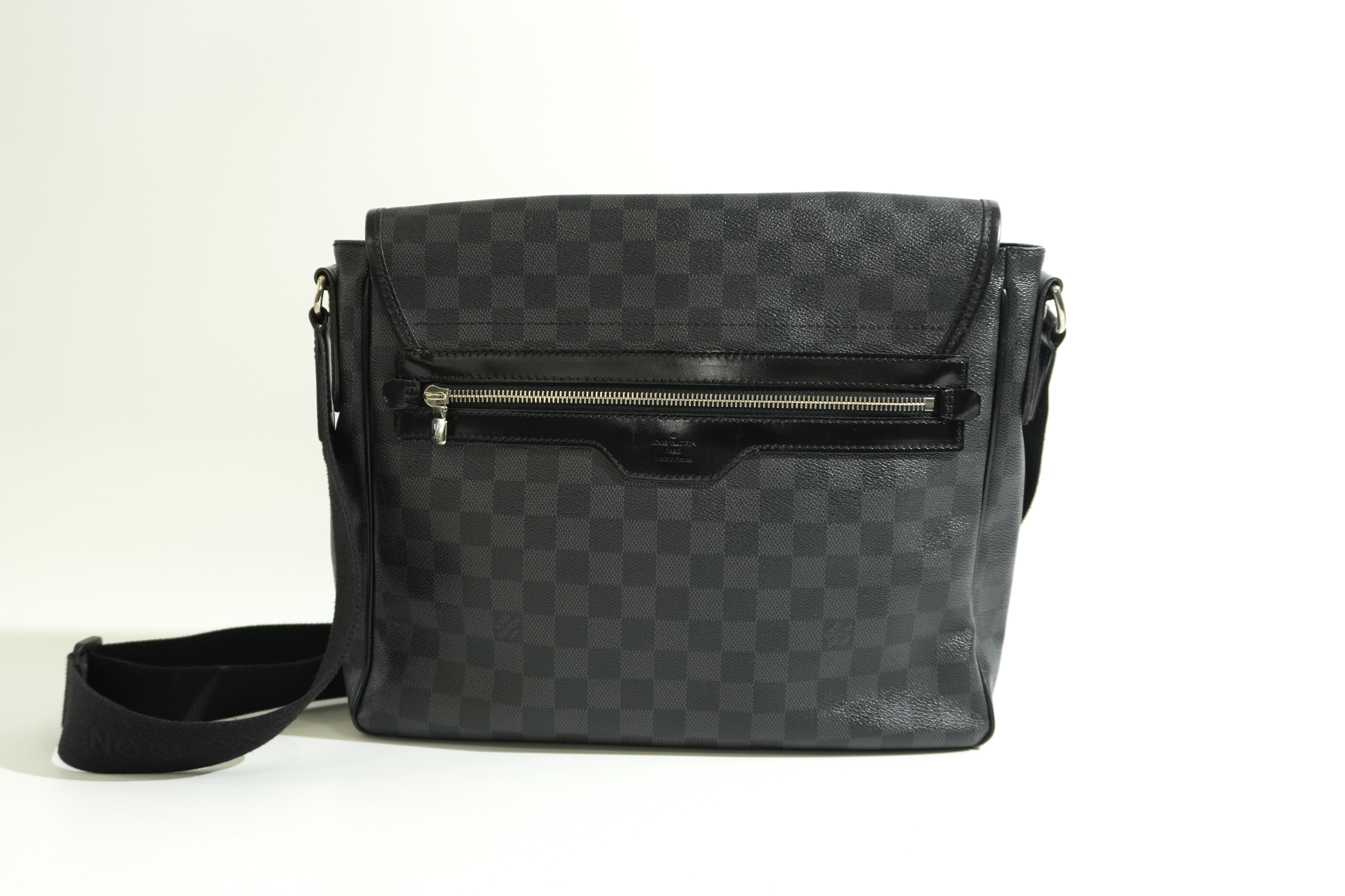 Pre-owned Louis Vuitton Damier Graphite Messenger Crossbody Bag