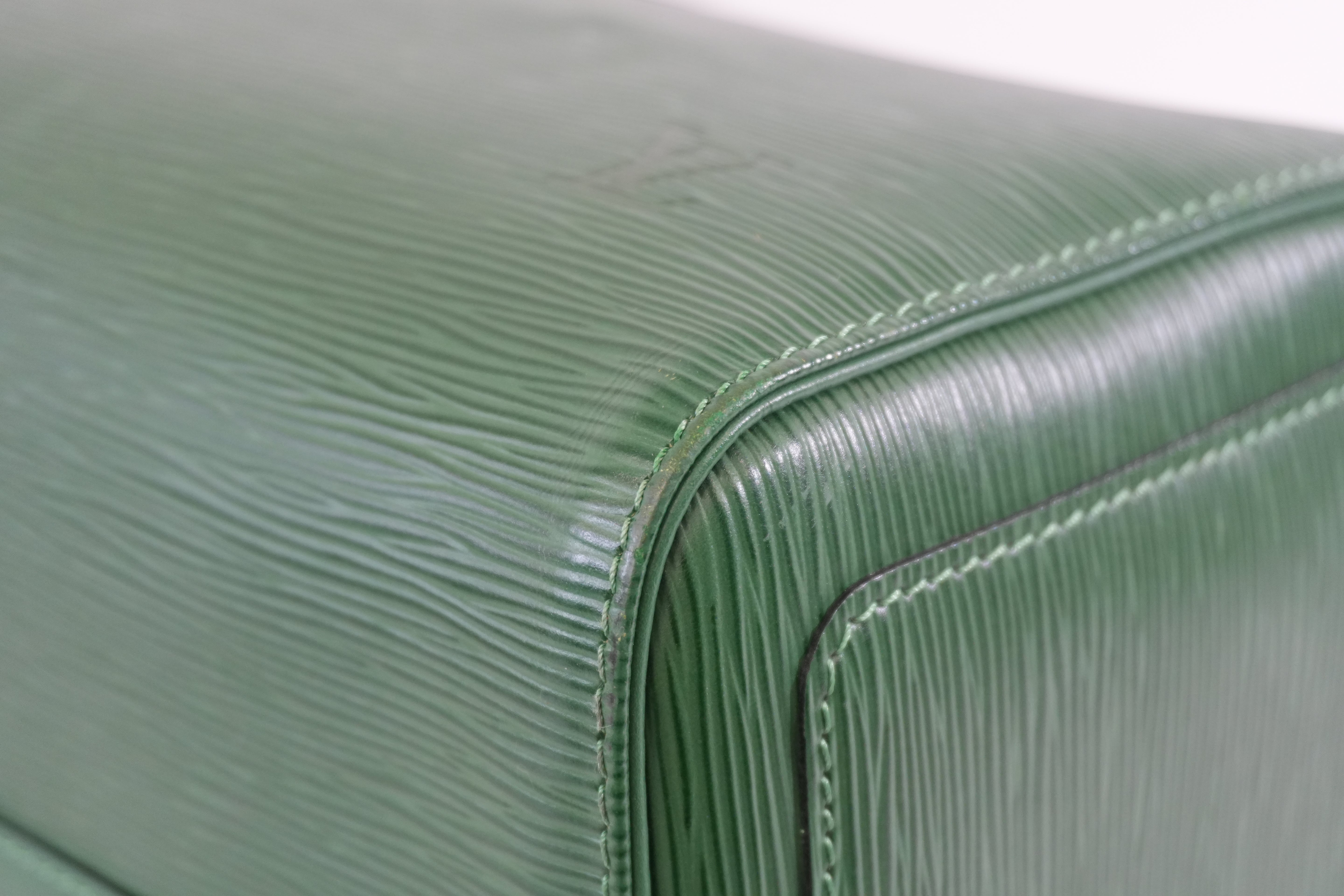 Pre-Owned Louis Vuitton Epi Speedy 35 Handbag/Green