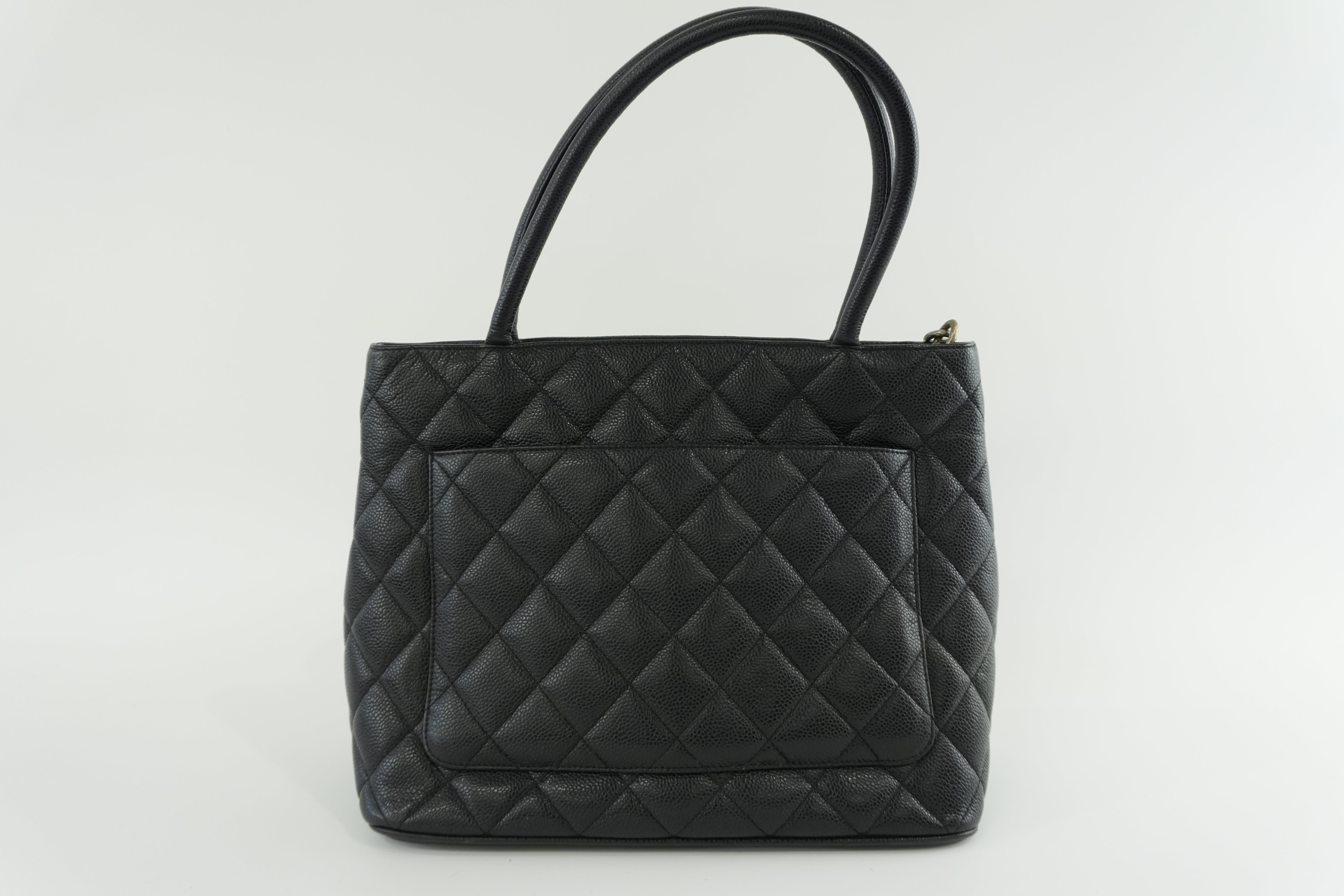 Pre-owned Chanel Medallion Caviar Tote Bag Silver Hardware Black Used