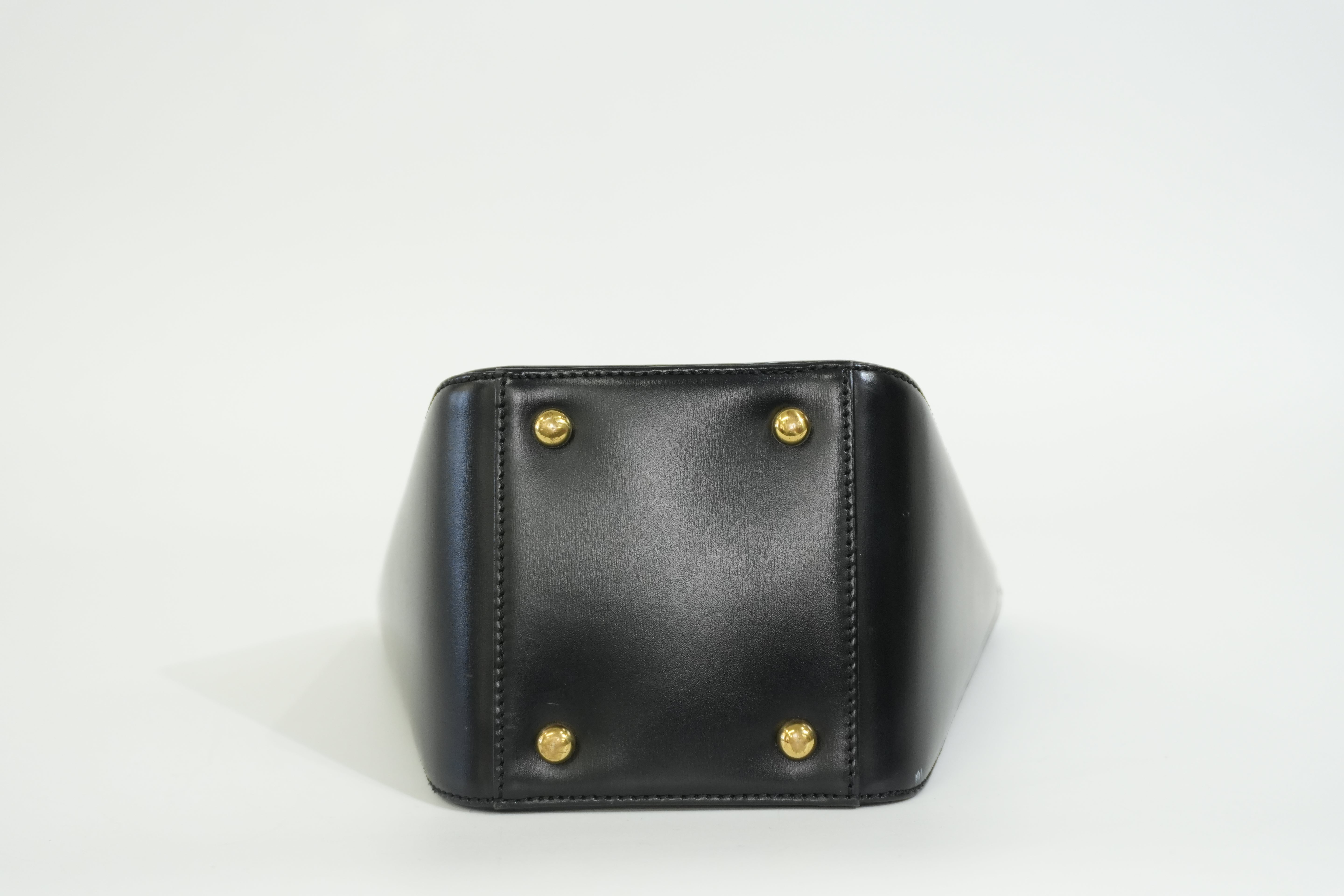 Pre-owned Cartier Panthere Bucket Handbag Black