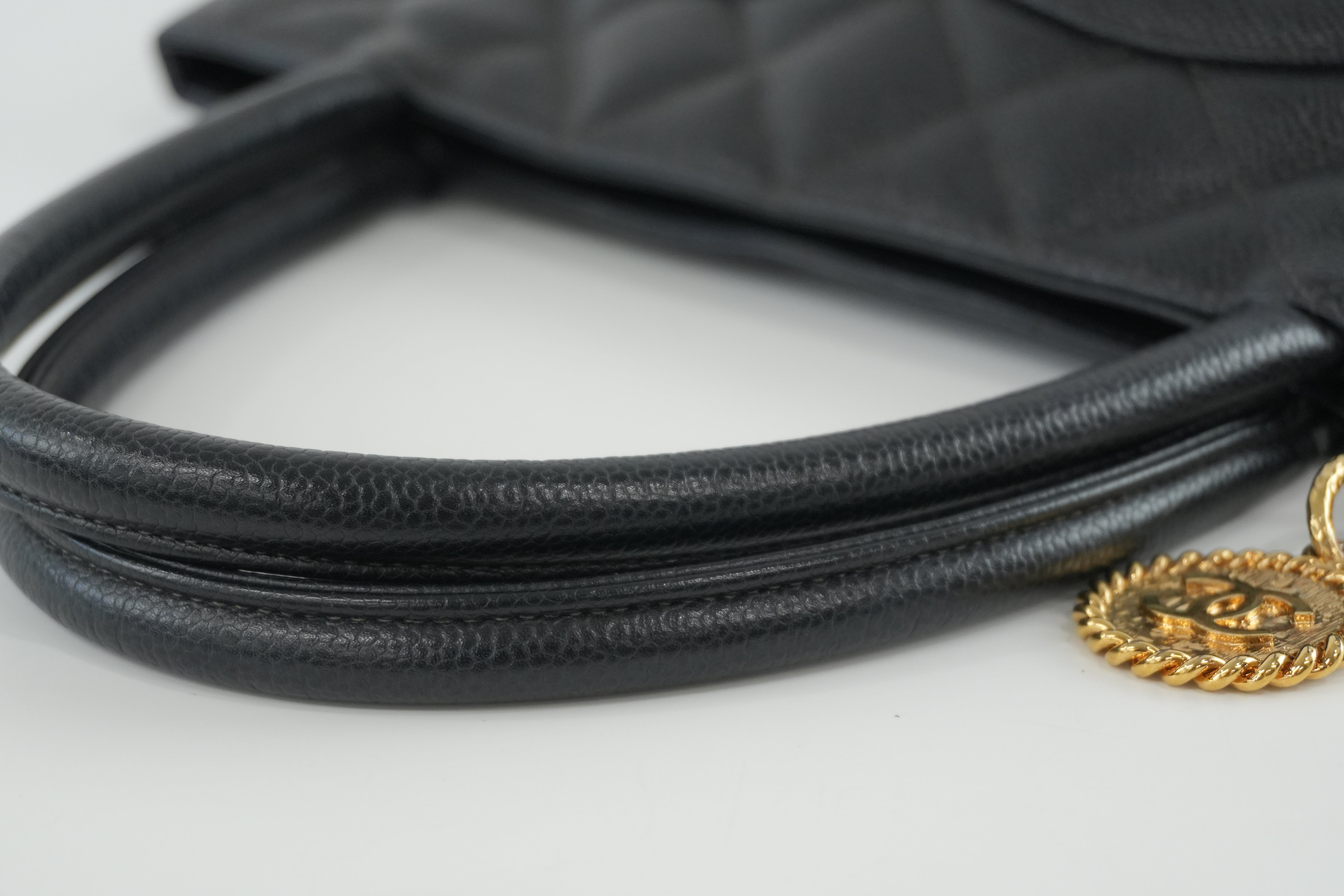 Pre-owned Chanel Medallion Caviar Tote Bag Gold Hardware Black