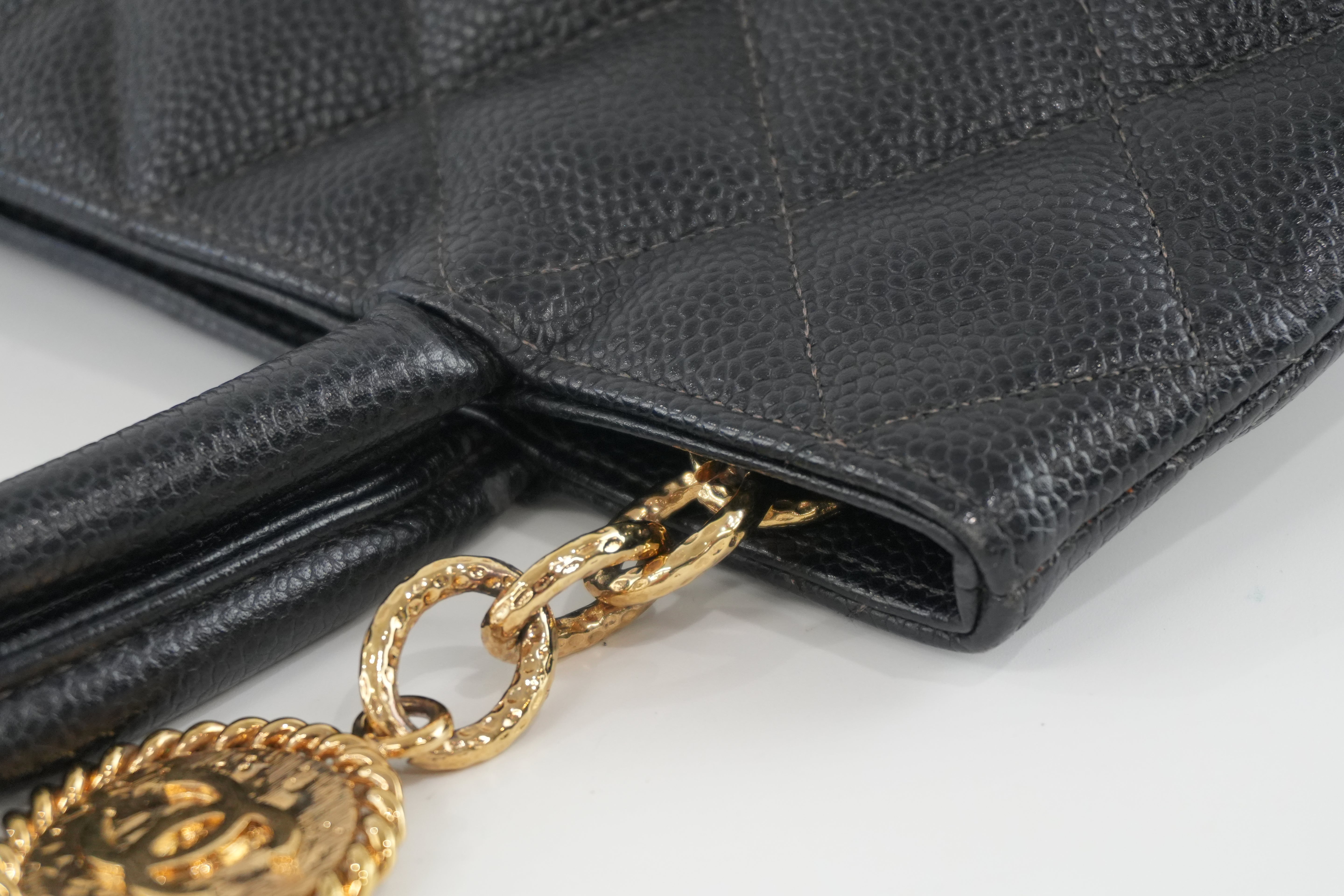 Pre-owned Chanel Medallion Caviar Tote Bag Gold Hardware Black