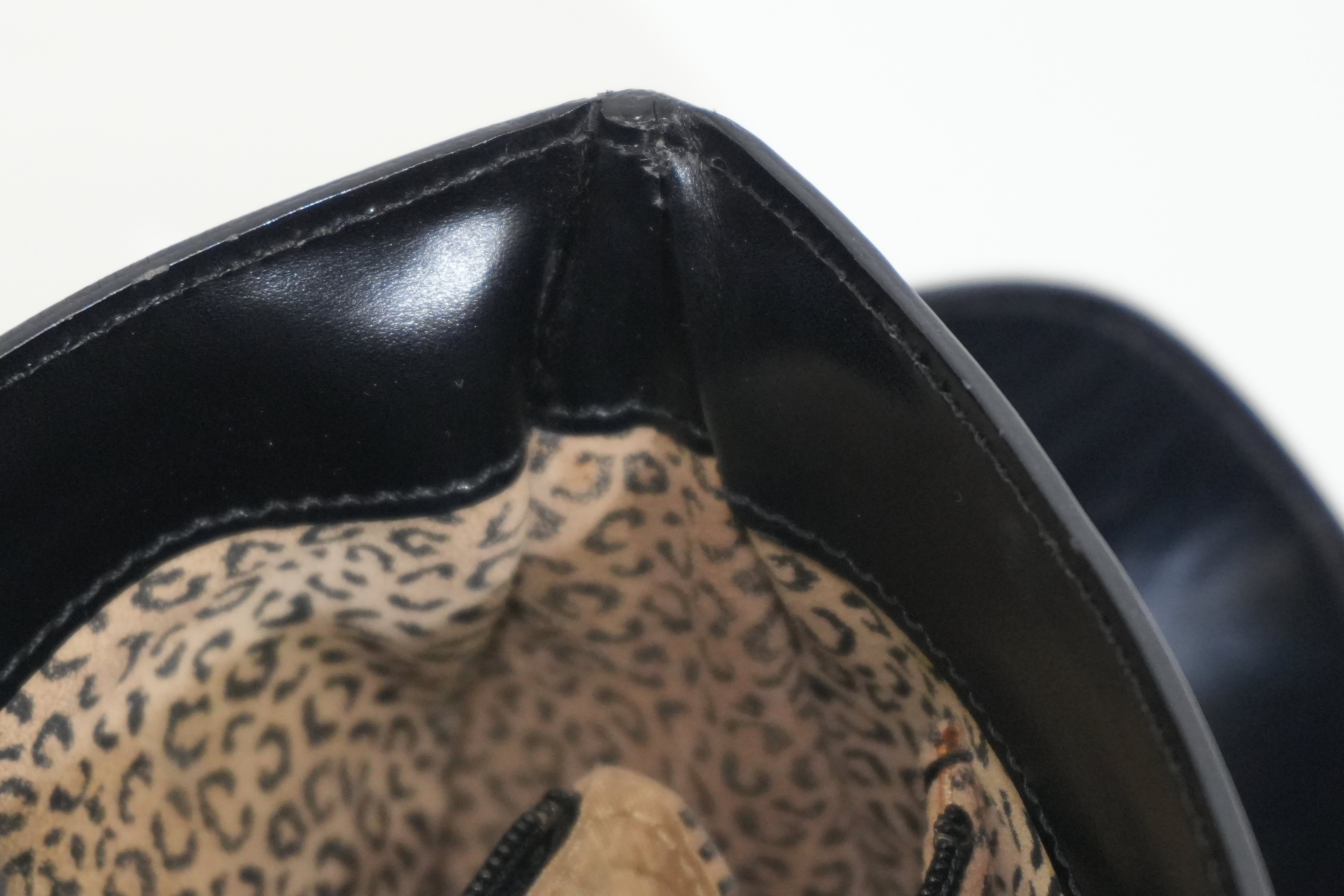 Pre-owned Cartier Panthere Bucket Handbag Black