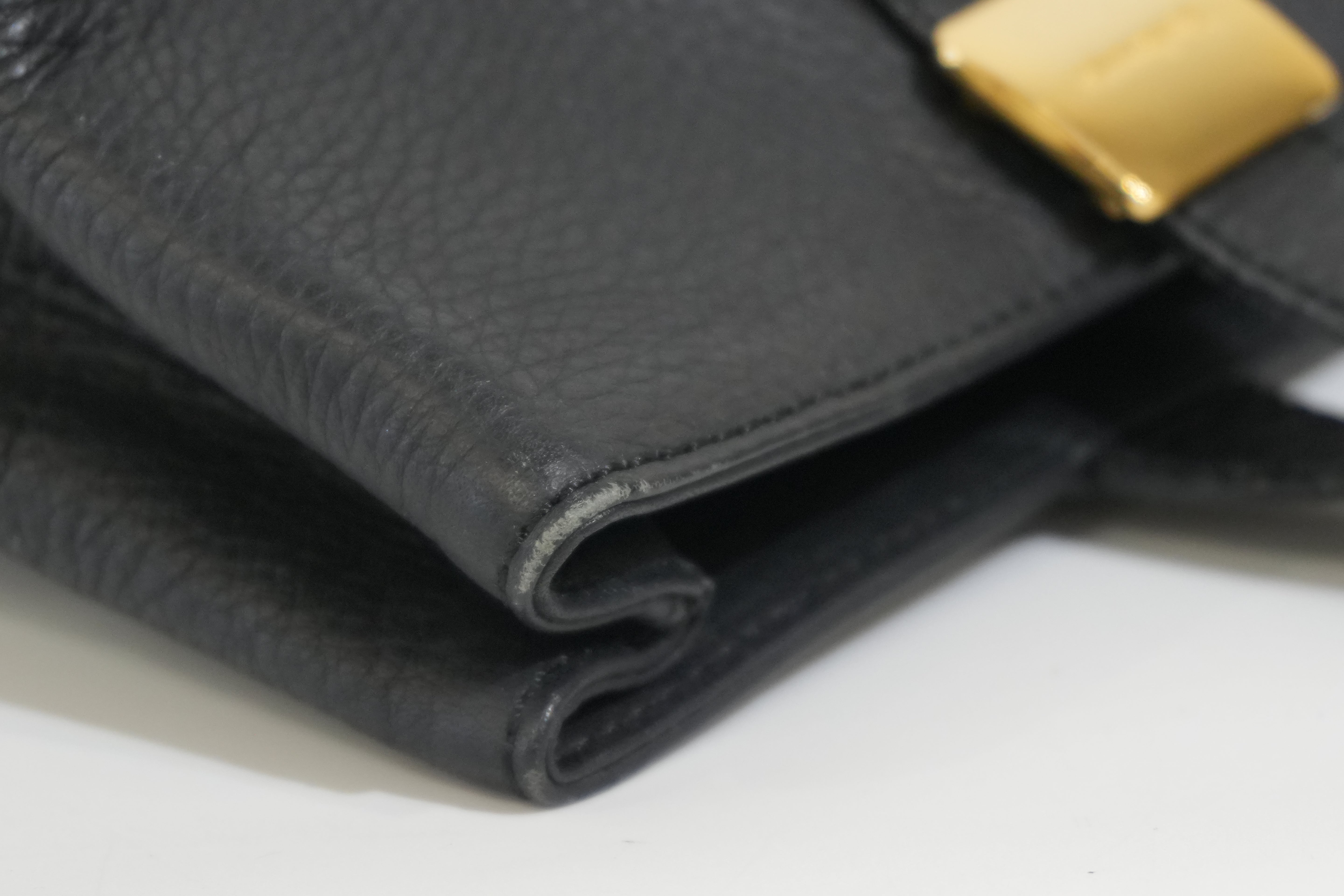 Pre-owned Burberry Shoulder Bag Black