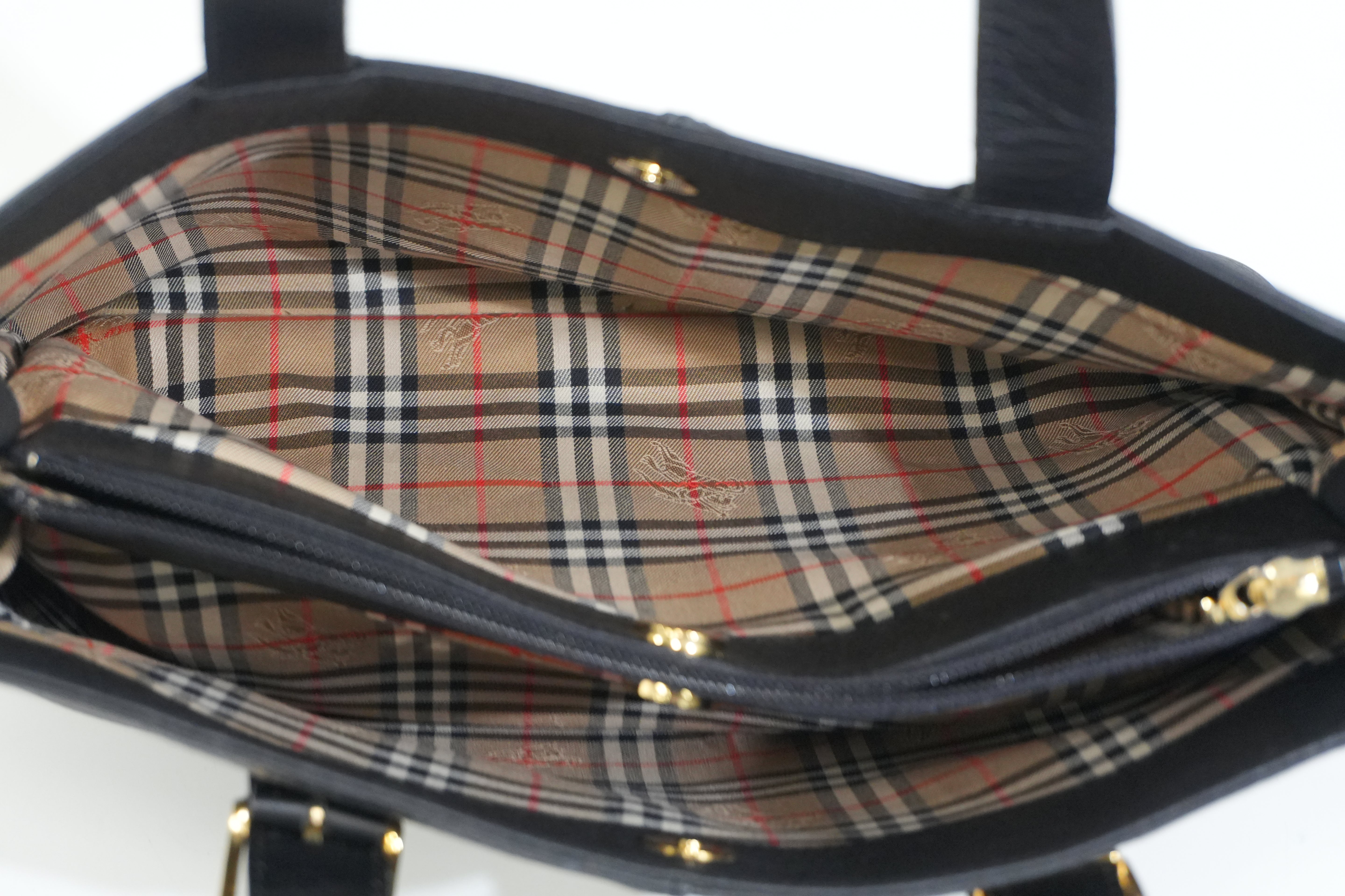Pre-owned Burberry Shoulder Bag Black