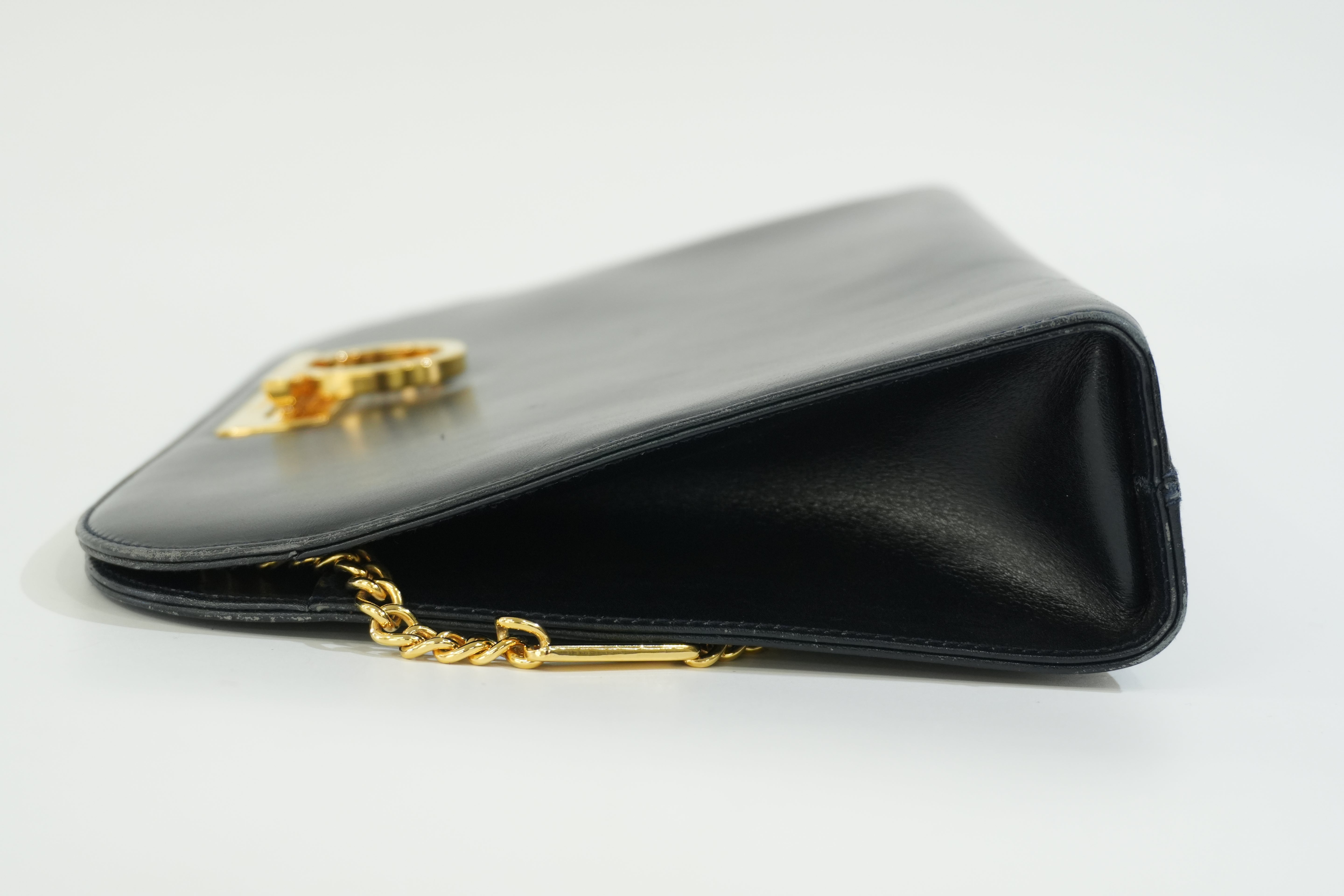 Pre-owned Ferragamo Chain Shoulder Bag Blue