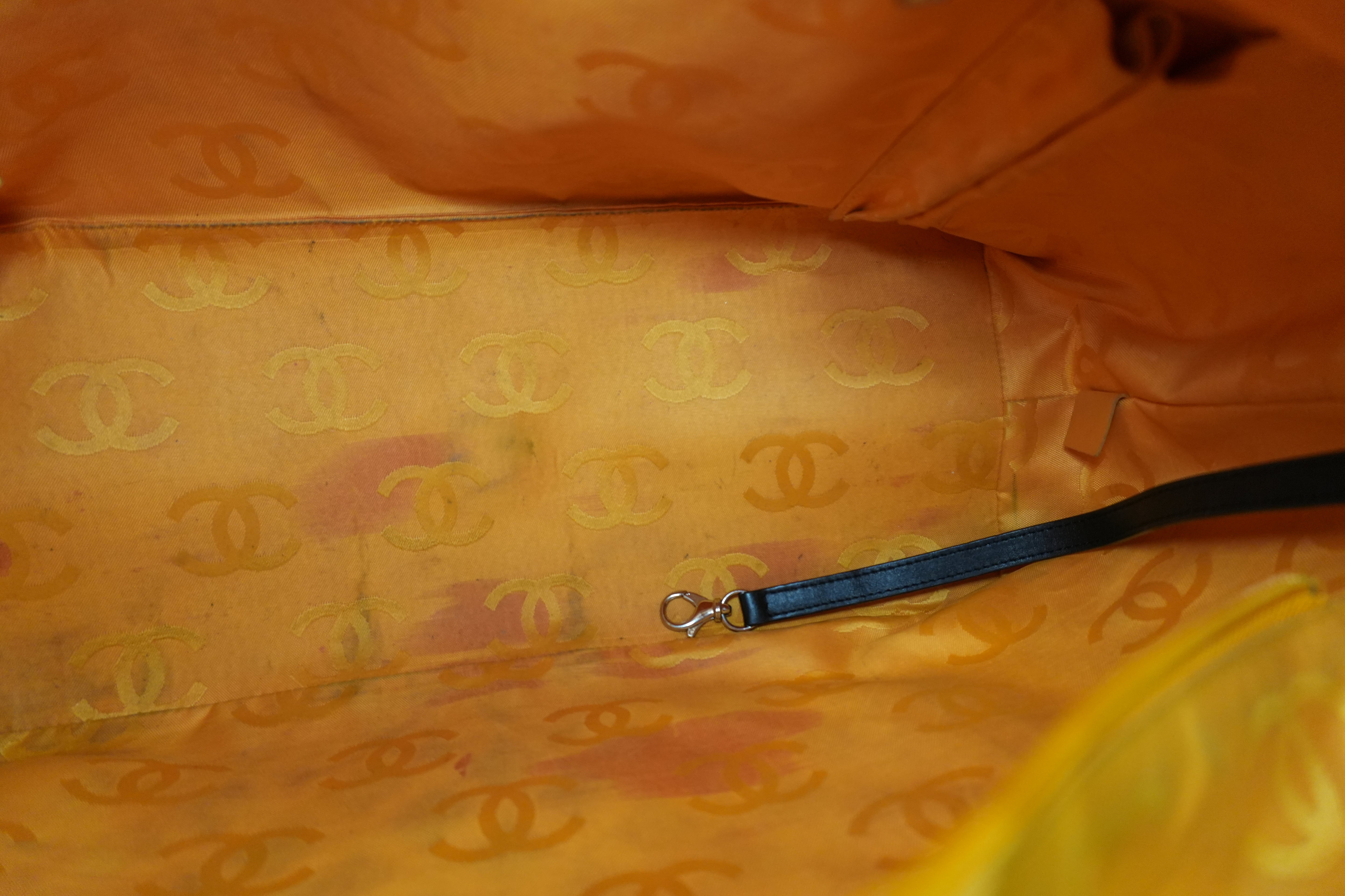 Pre-owned Chanel Cambon Tote Bag Black and Gray