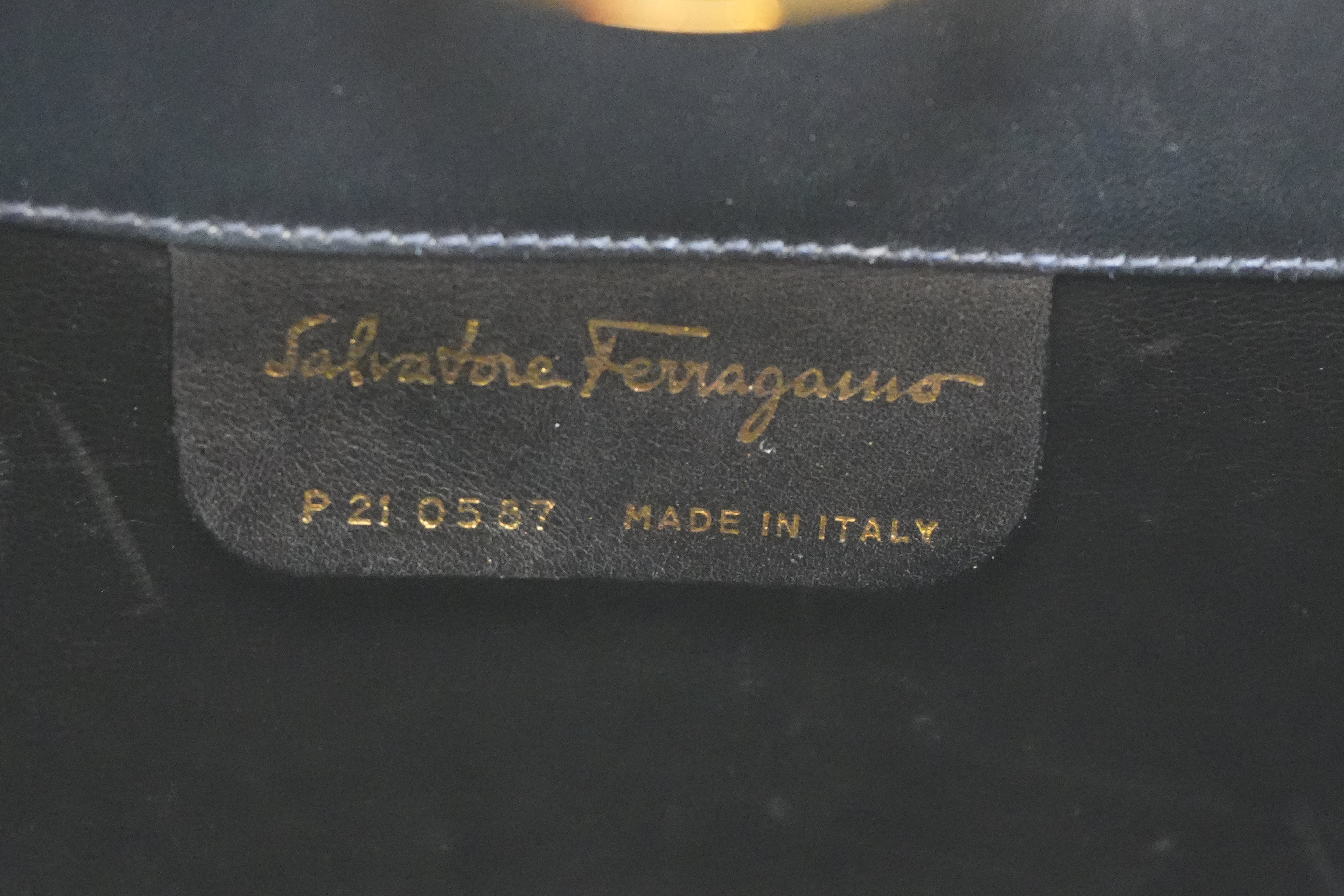 Pre-owned Ferragamo Chain Shoulder Bag Blue