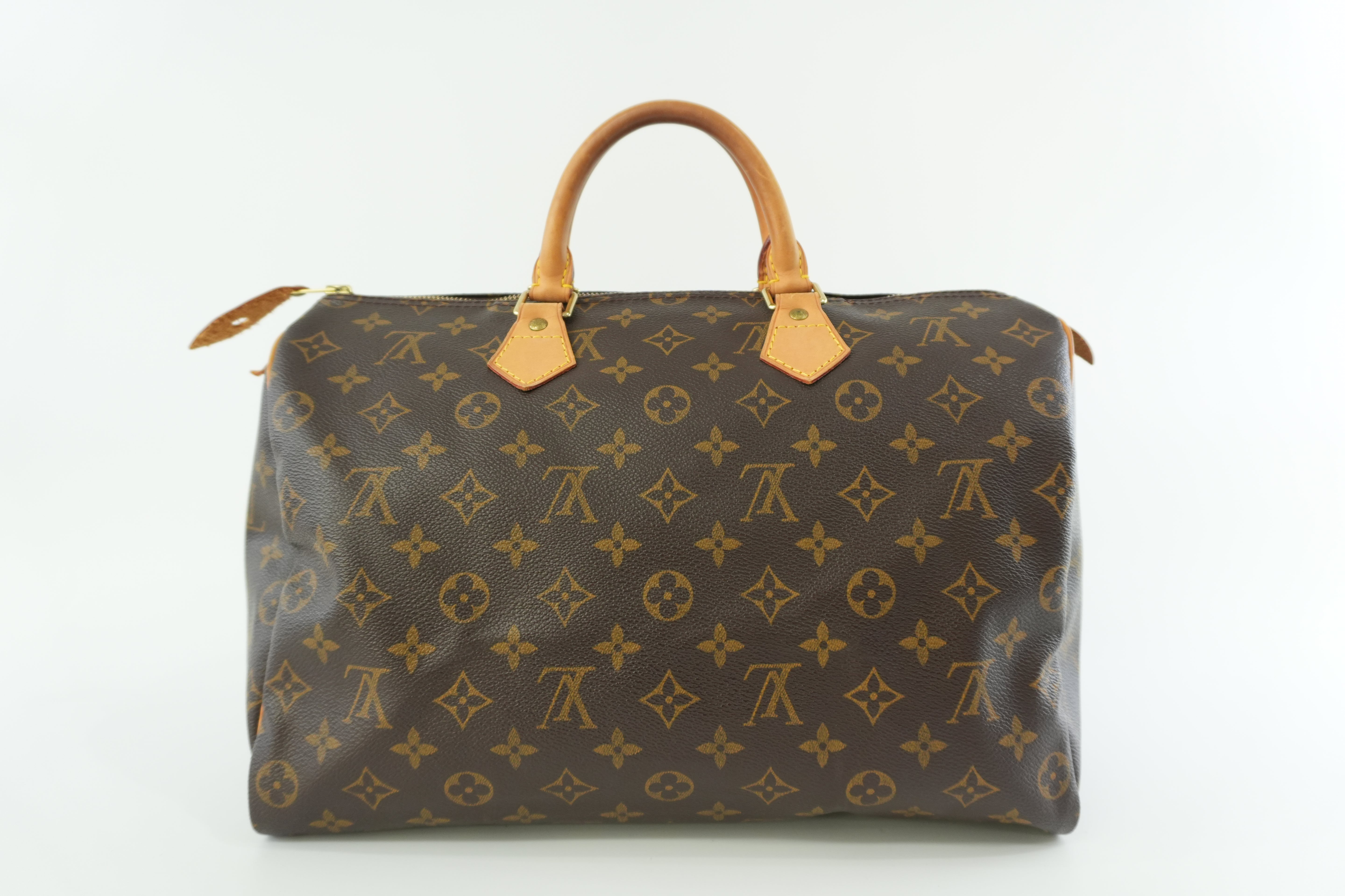 Louis Vuitton Monogram Speedy 35 Handbag Used