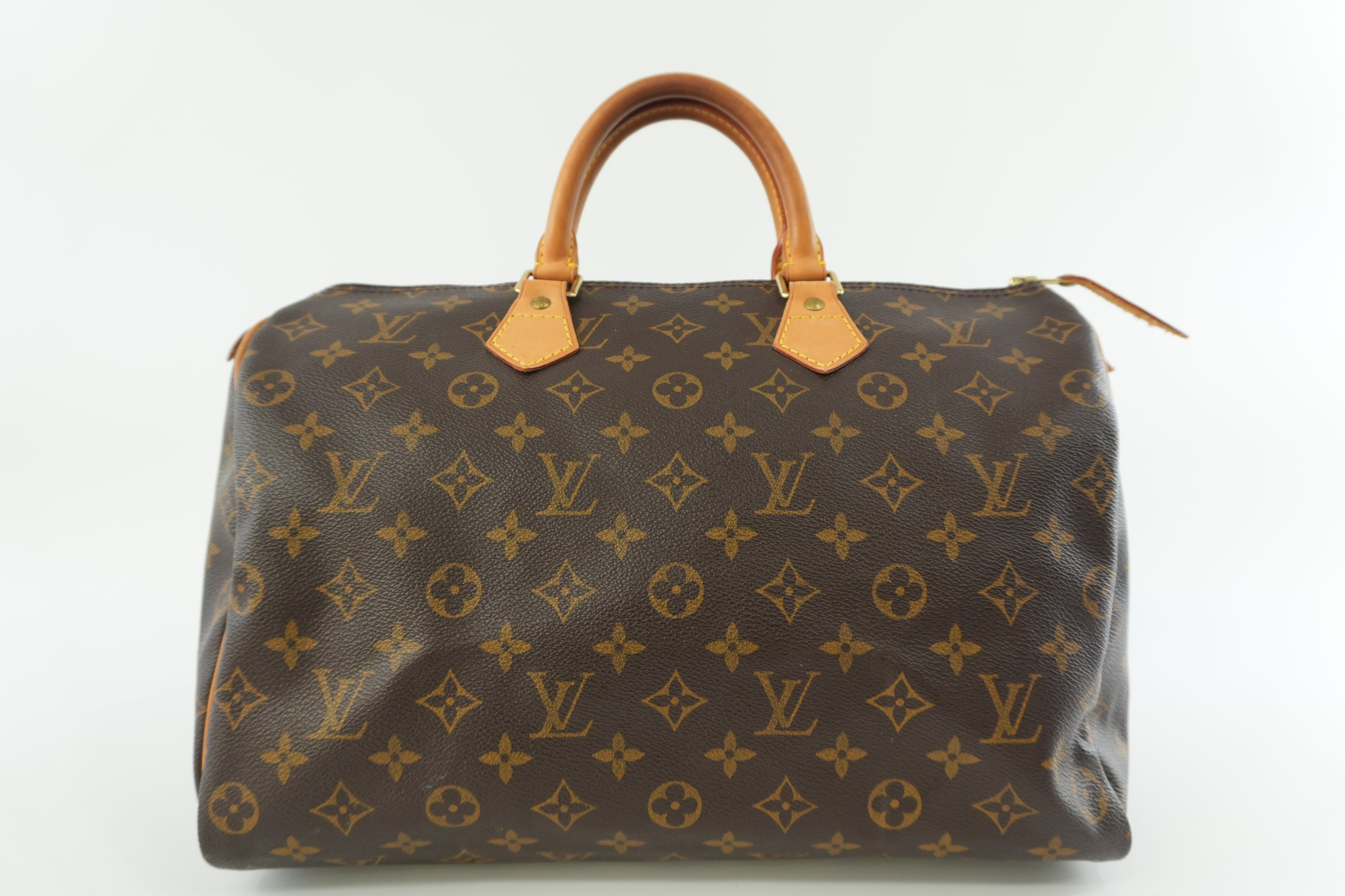 Louis Vuitton Monogram Speedy 35 Handbag Used